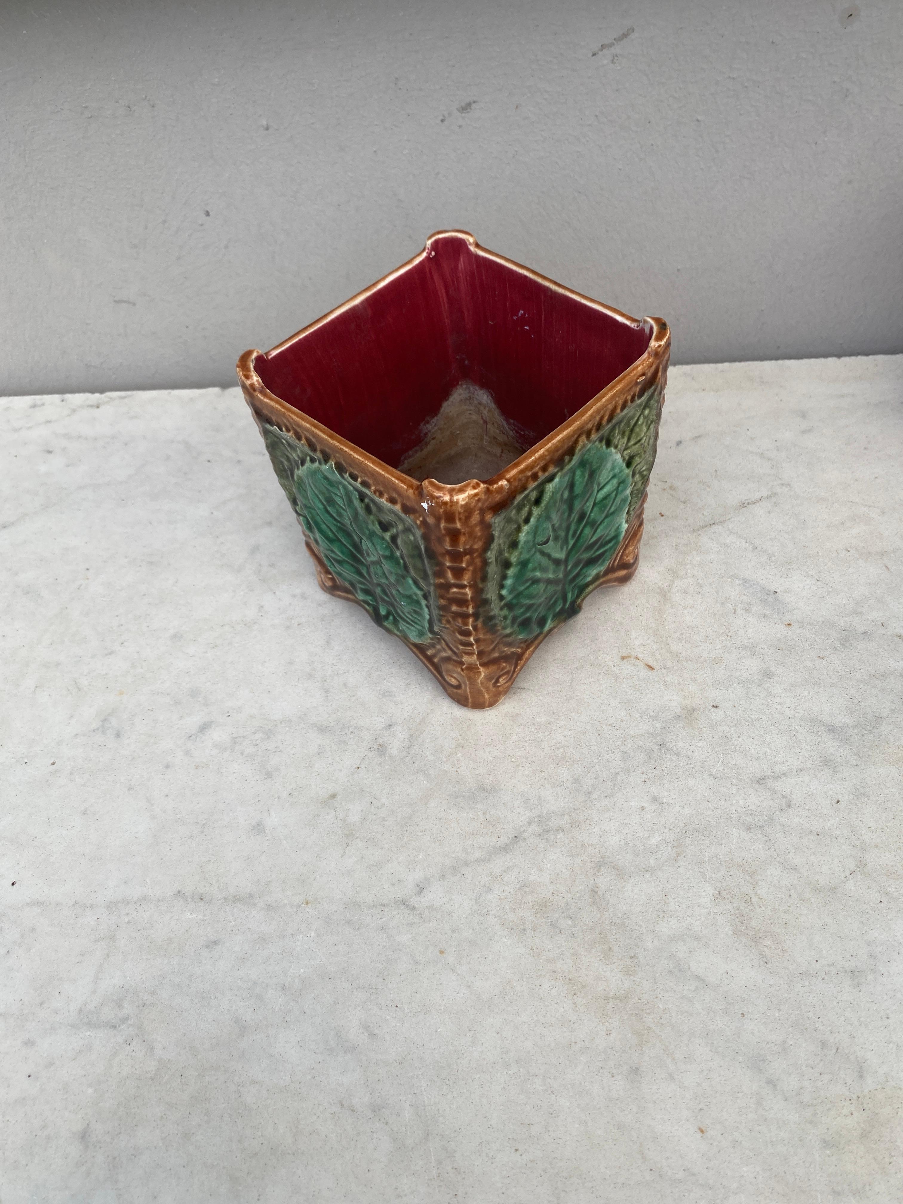 Late 19th Century French Majolica Cache Pot Onnaing, circa 1890 For Sale