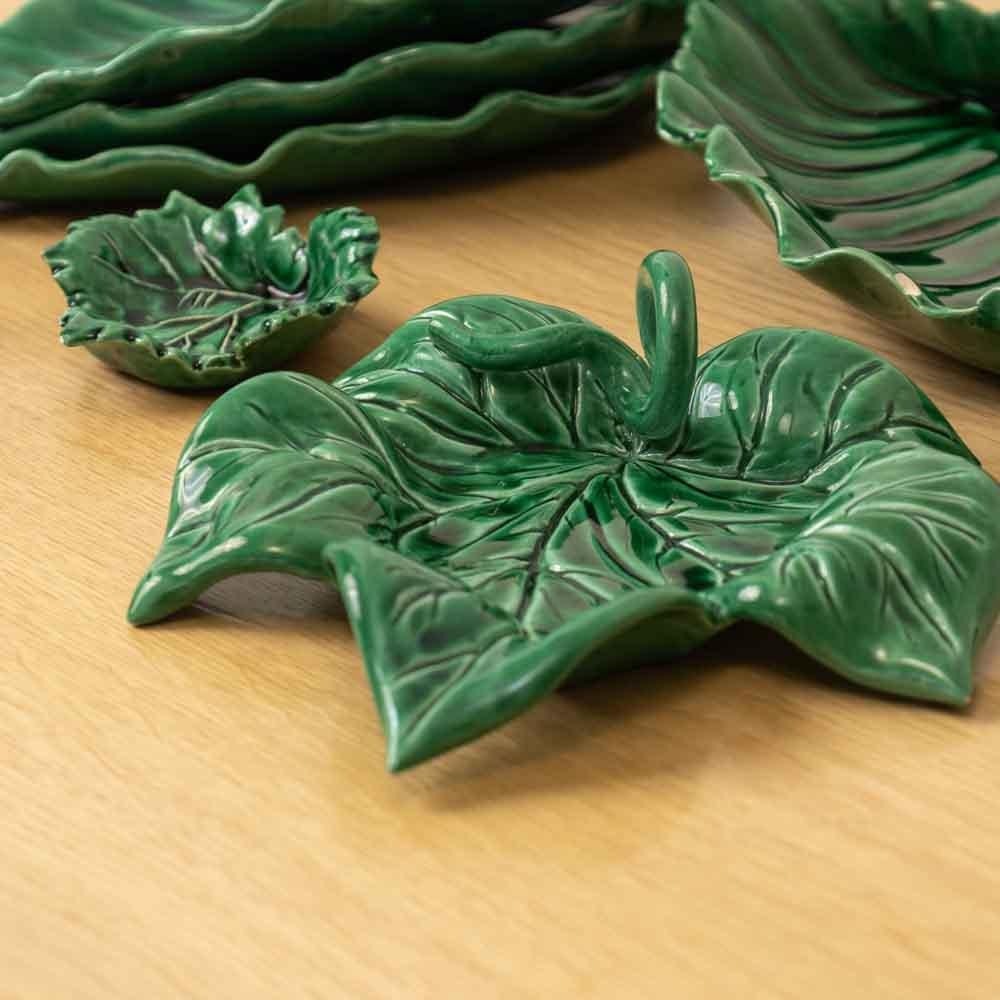Ensemble de feuilles en céramique française, années 1970 en vente 6