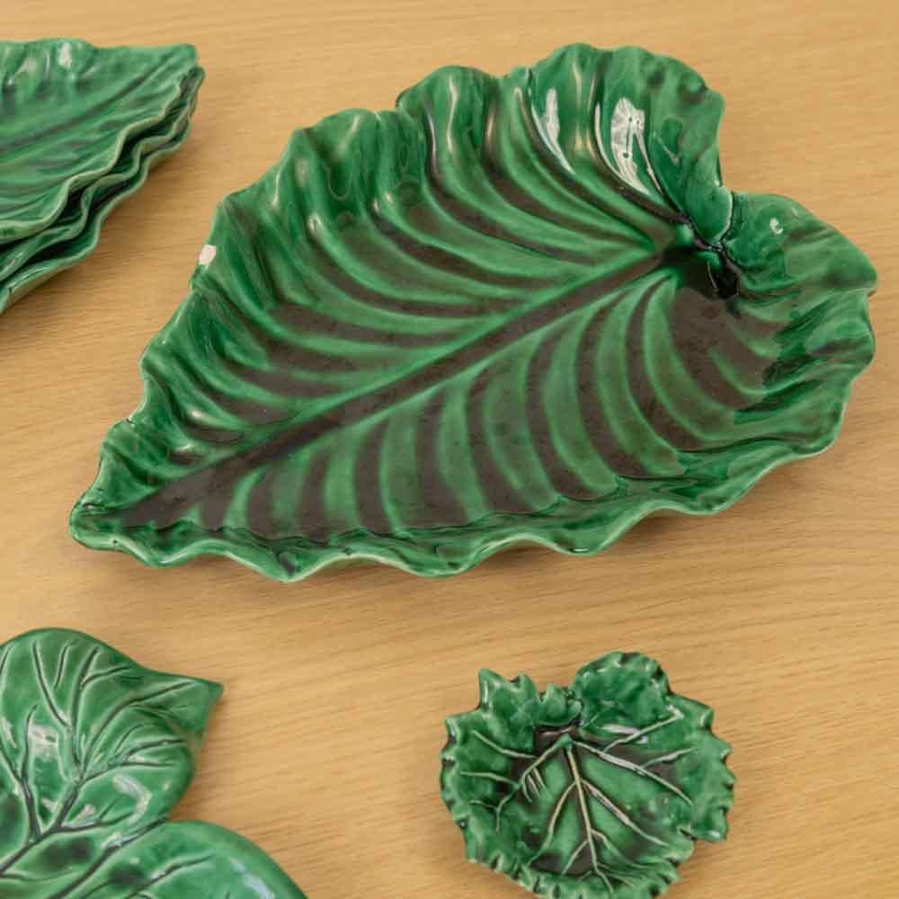 Ensemble de feuilles en céramique française, années 1970 en vente 1