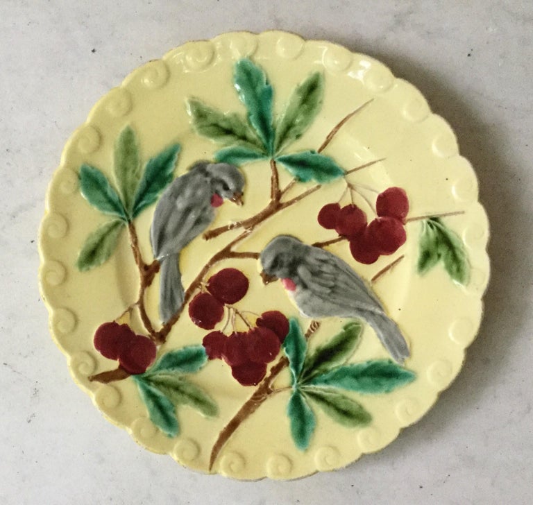 French Majolica Cherries Plate, circa 1890 In Good Condition In Austin, TX