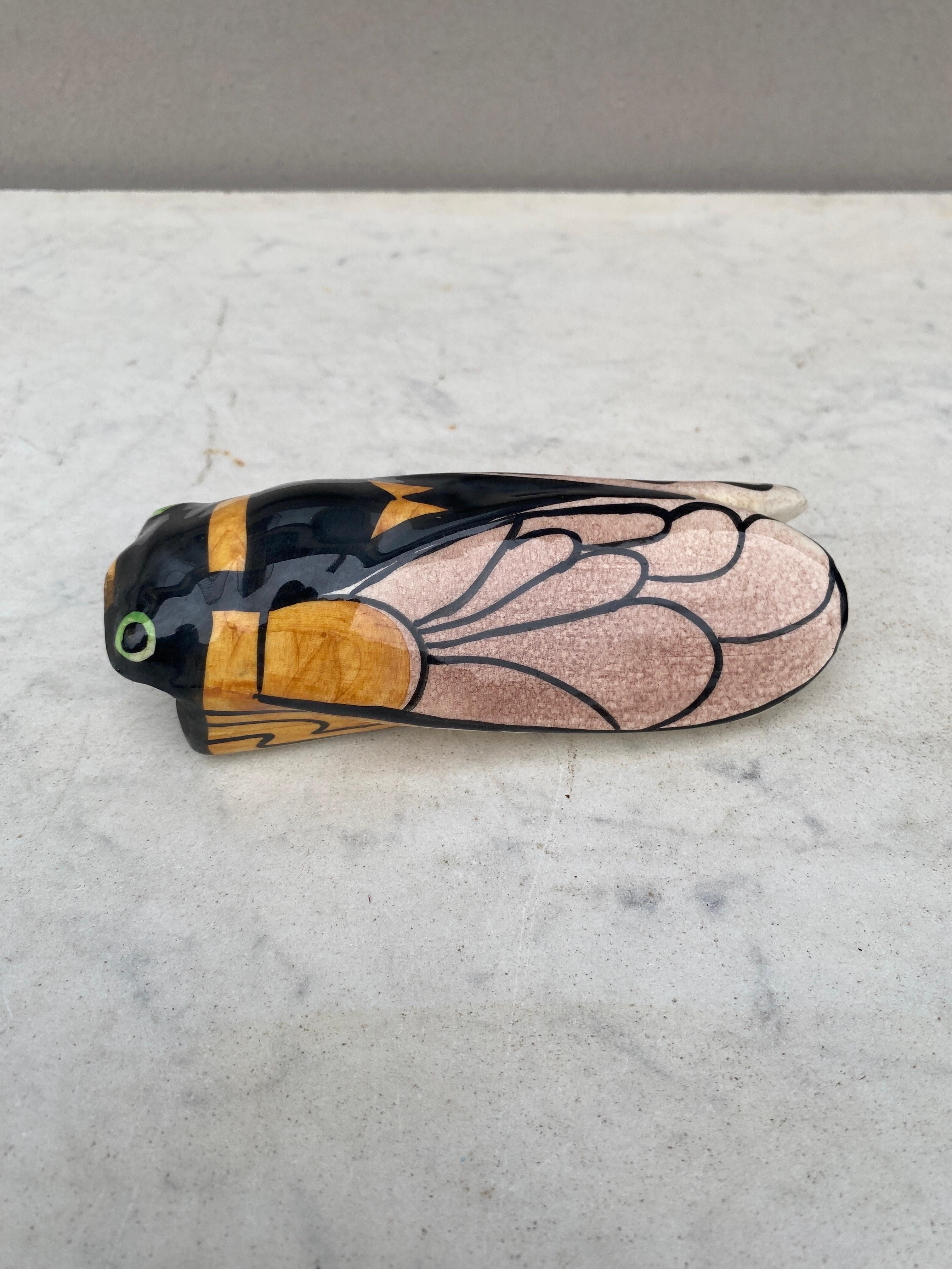 French Majolica Cicada Wall Pocket Vallauris Circa 1950 In Good Condition For Sale In Austin, TX