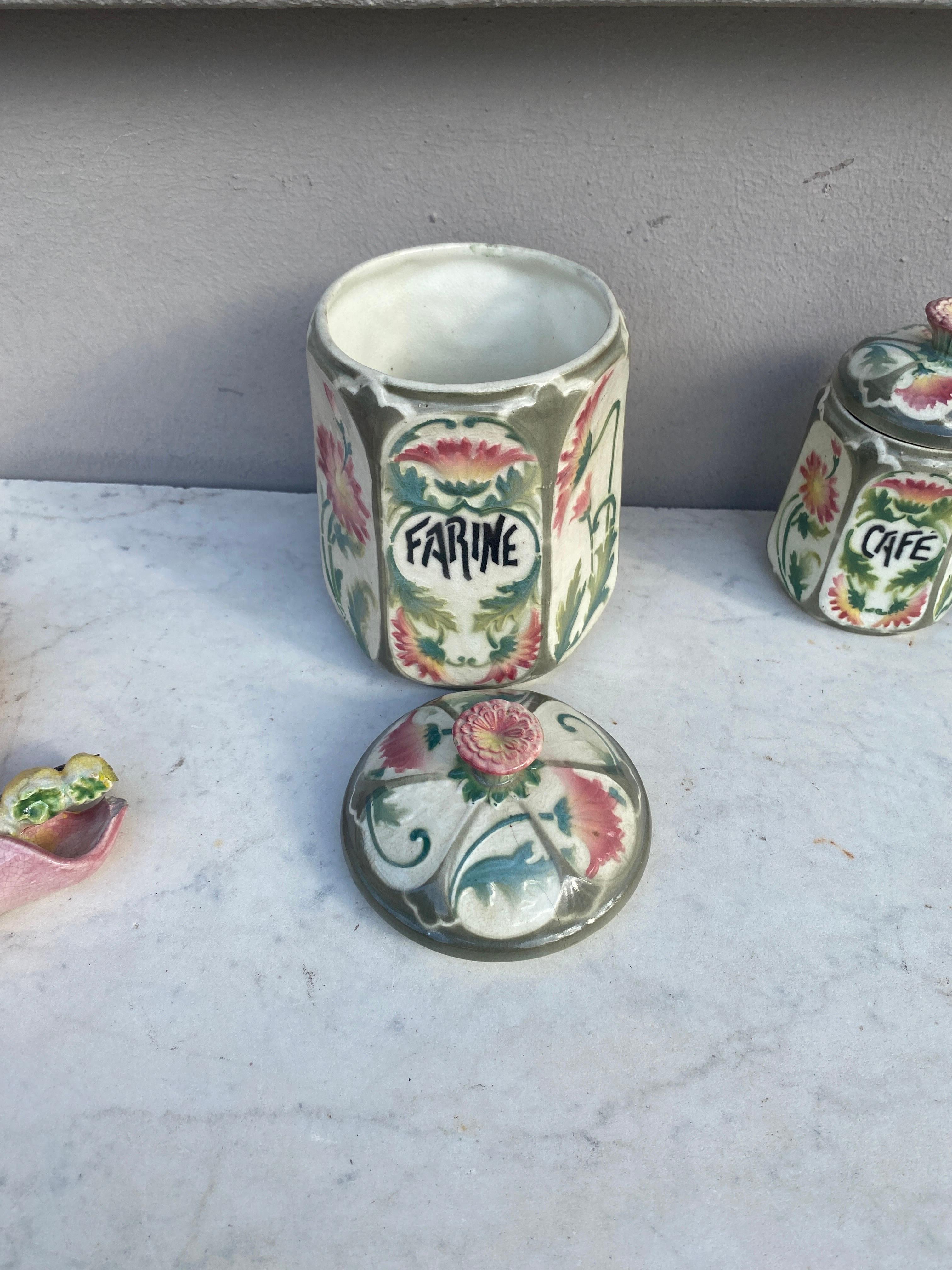 Art Nouveau French Majolica Daisies Kitchen Flour Canister Circa 1900 For Sale