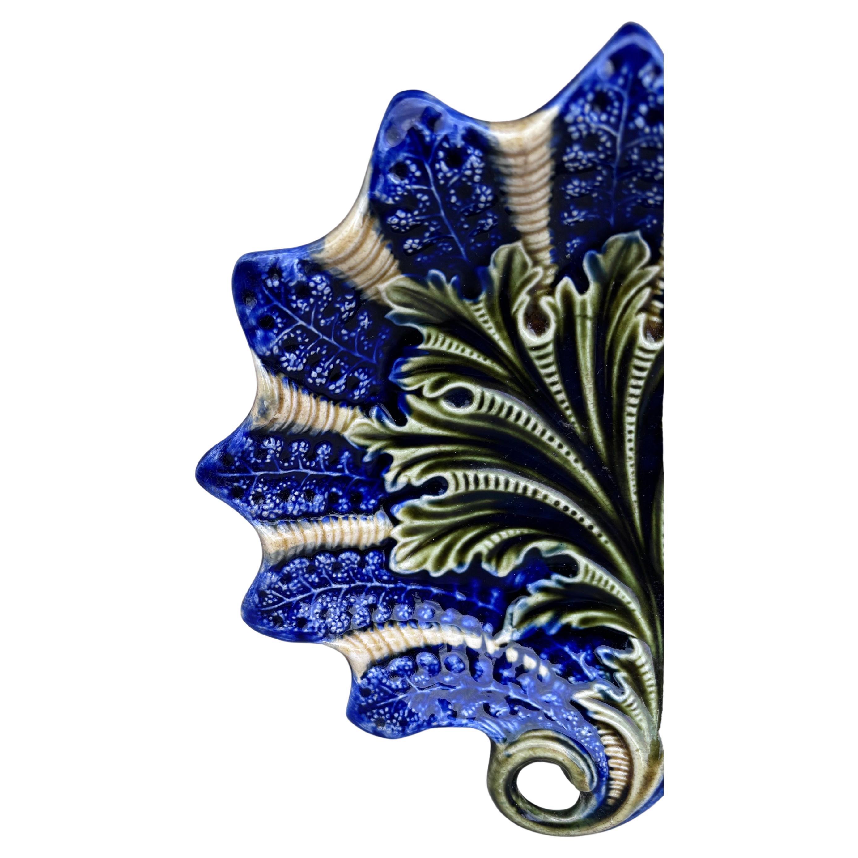 Belgian French Majolica Dish Leaf Nimy Les Mons, circa 1890