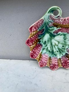 French Majolica Dish Leaf Onnaing, circa 1890