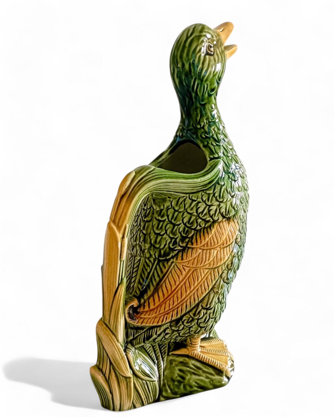 Francese Brocca in maiolica francese Keller et Guerin Saint Clement ci. 1900s. in vendita