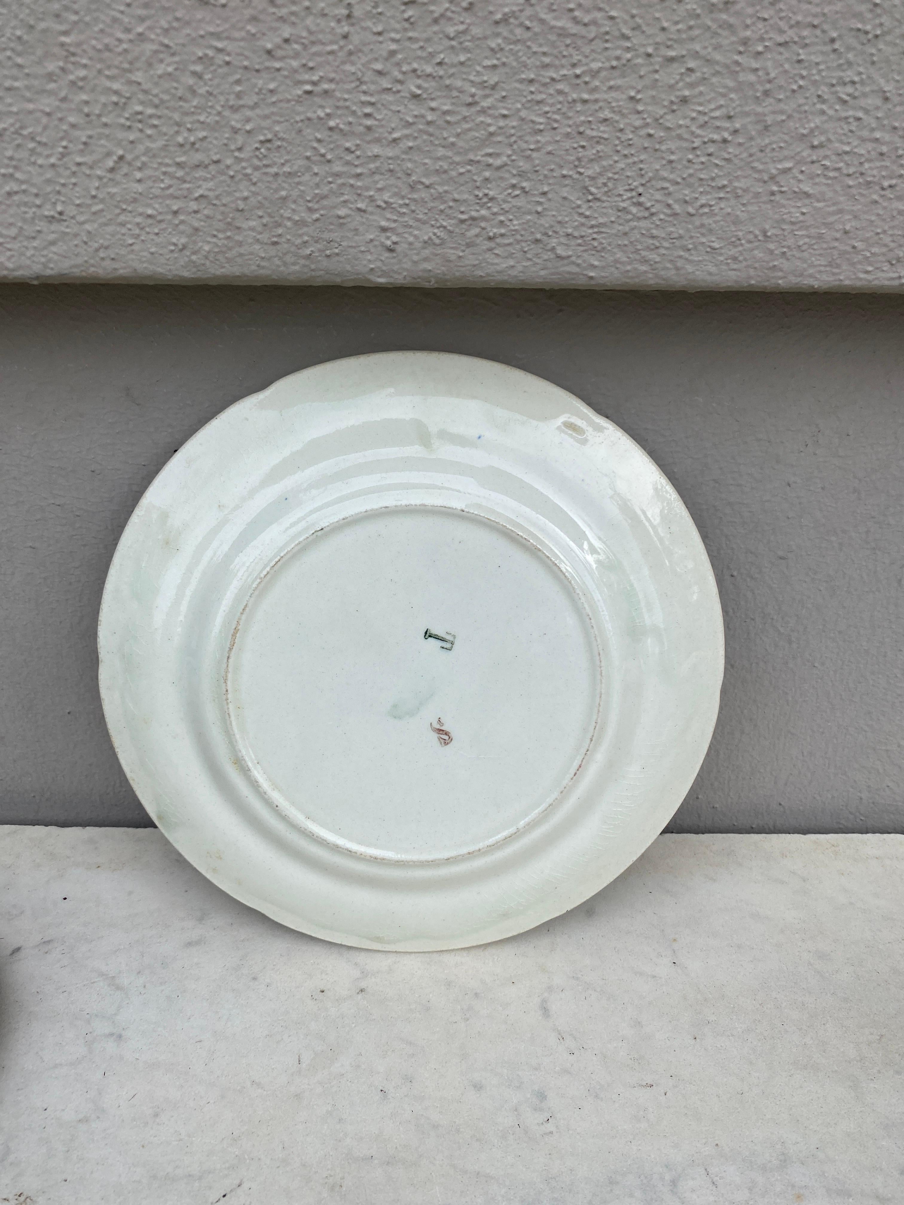 Plato francés de mayólica con patito Keller & Guerin Saint Clement, circa 1900 Francés en venta