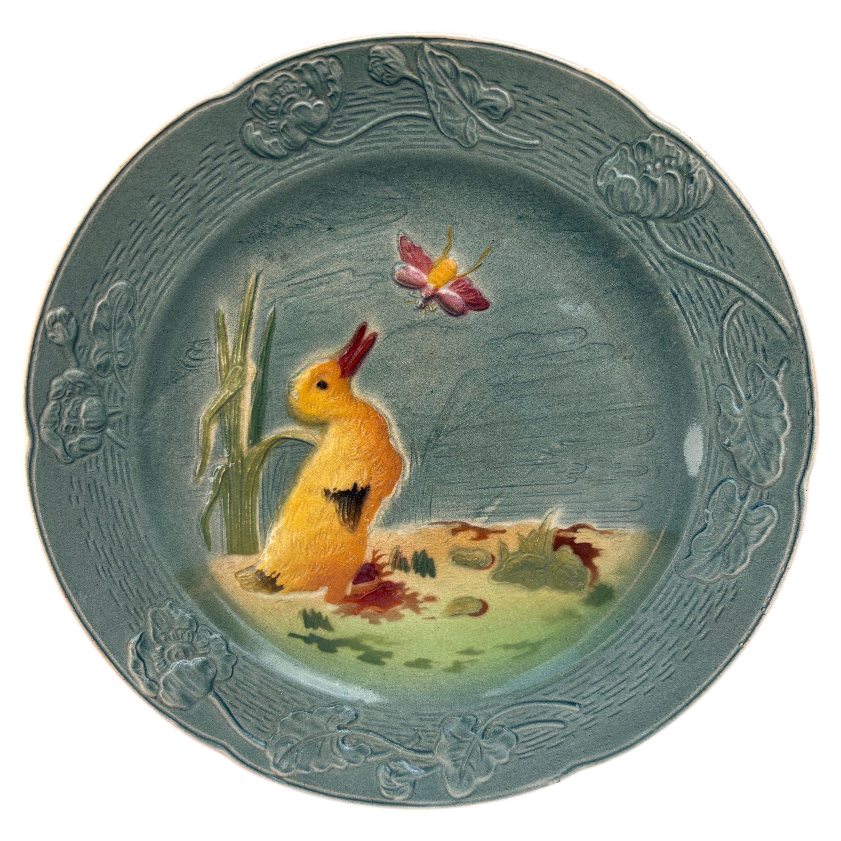French Majolica Duckling Plate Keller & Guerin Saint Clement, Circa 1900 For Sale