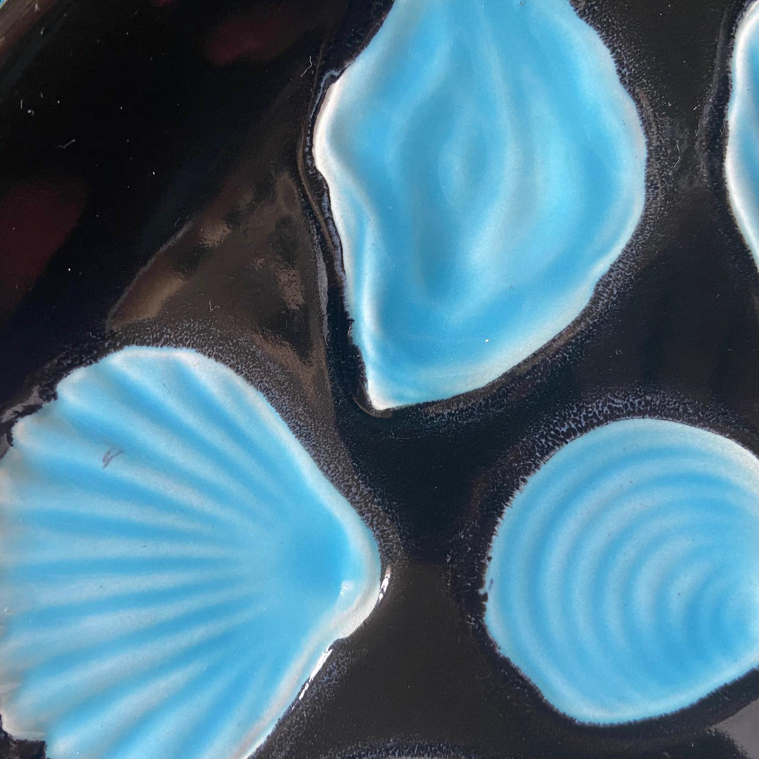Assiettes à huîtres et plat en majolique française Elchinger 2