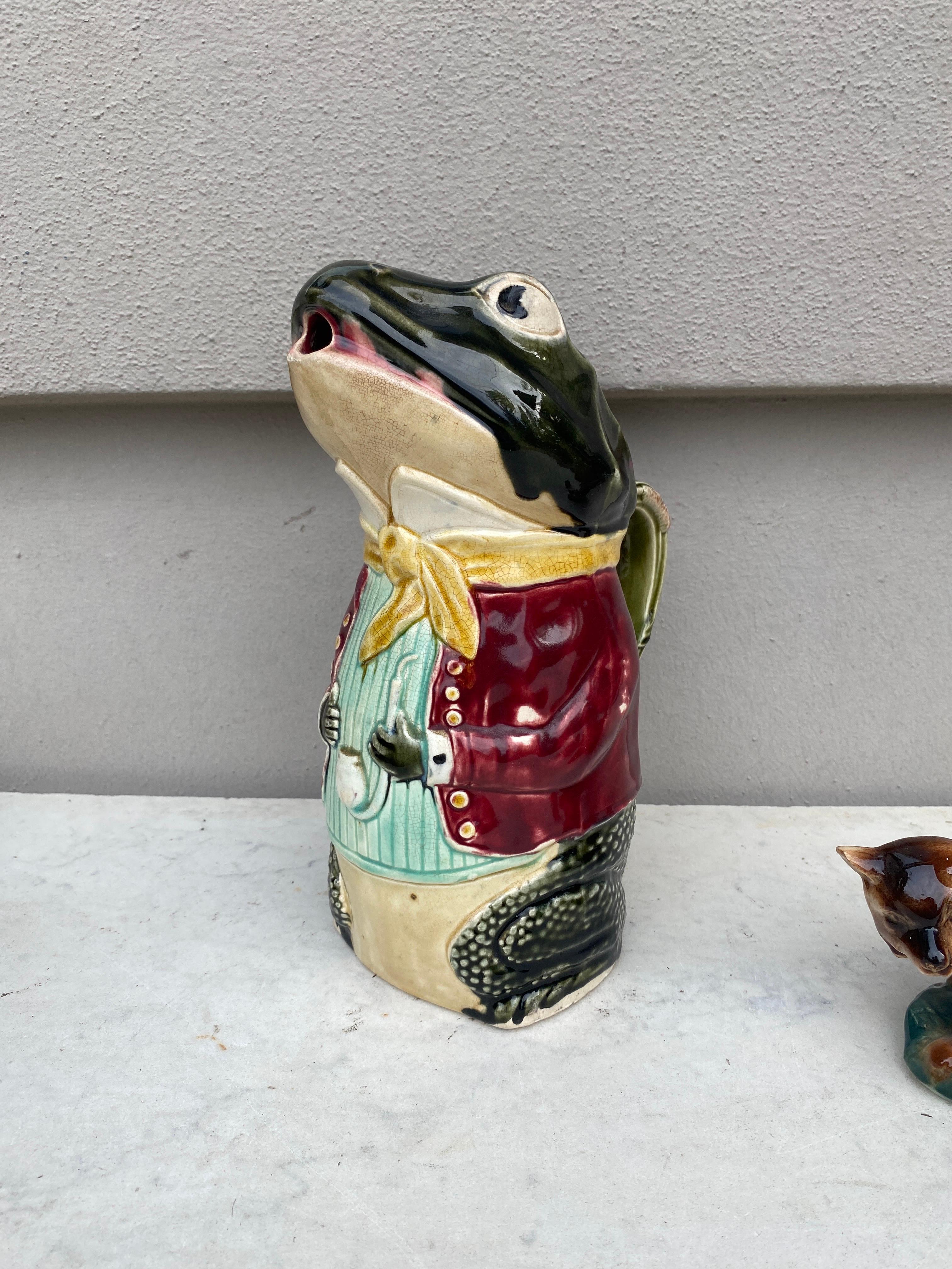 French Provincial French Majolica Frog Pitcher Fives Lille, circa 1890 For Sale