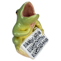 Französischer Majolika-Frosch mit Musikwänden Jerome Massier Fils, um 1900