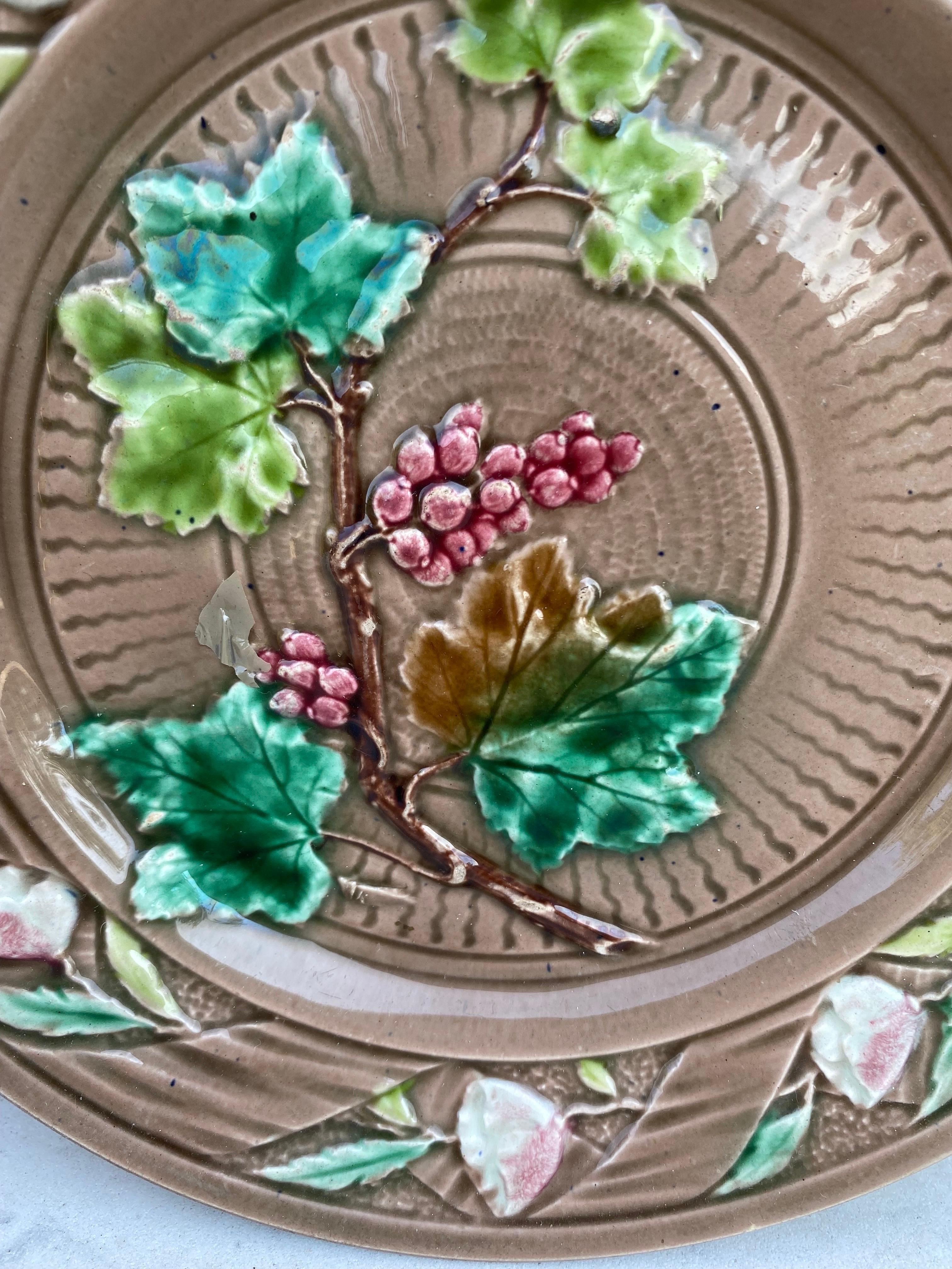 French Majolica grape & flowers plate Luneville, circa 1880.