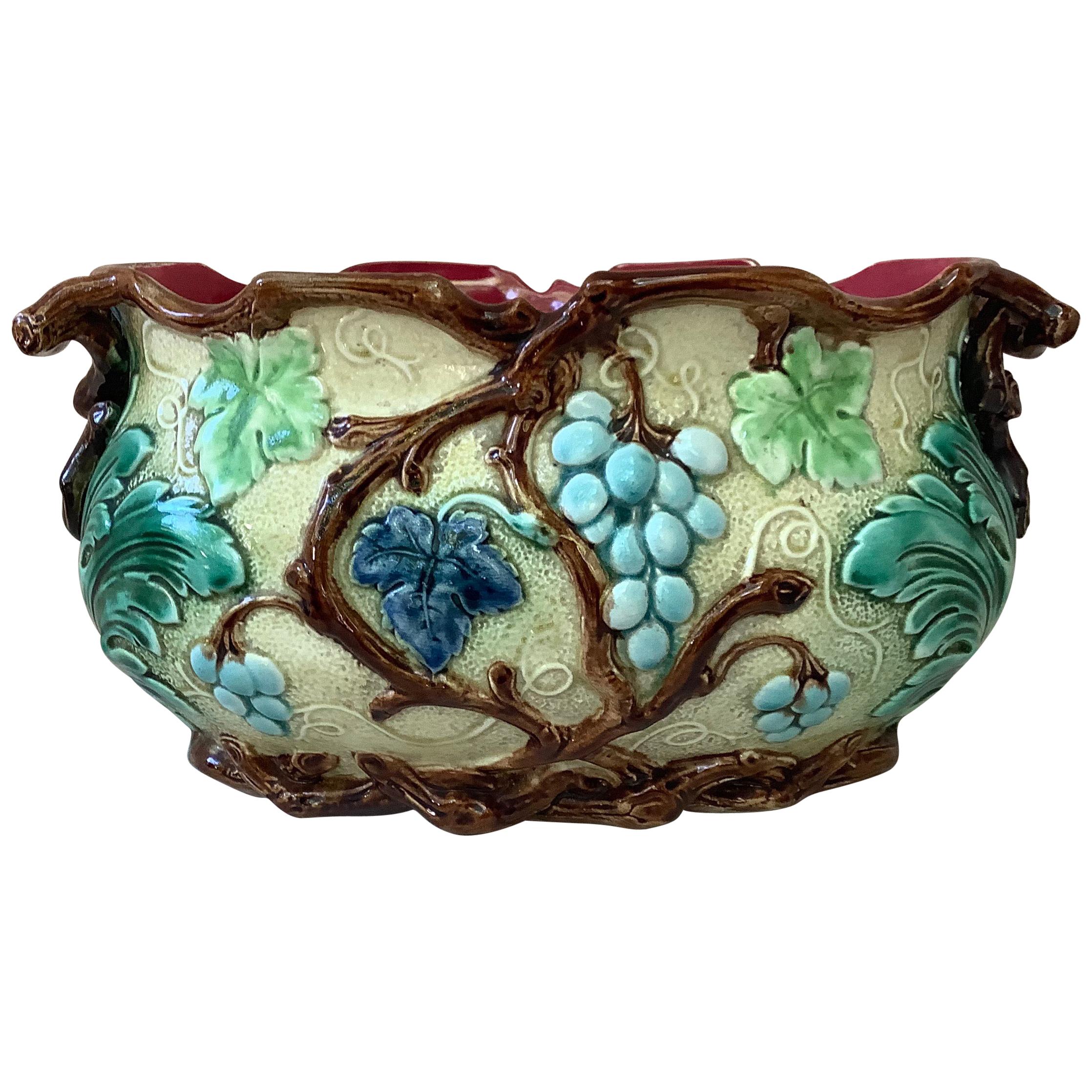 French Majolica Grapes Jardinière, circa 1880 For Sale