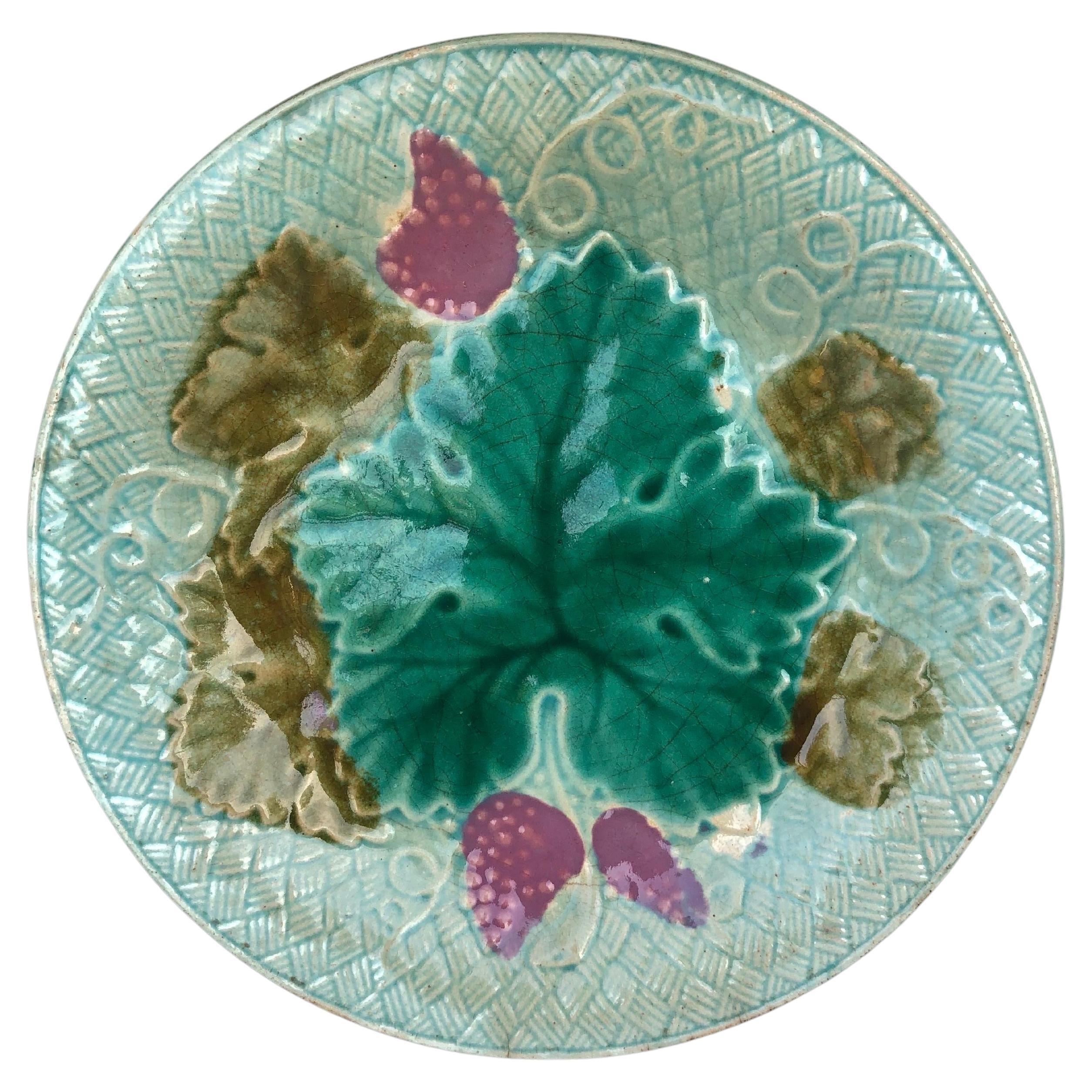 French Majolica Grapes Plate Salins, Circa 1890 For Sale