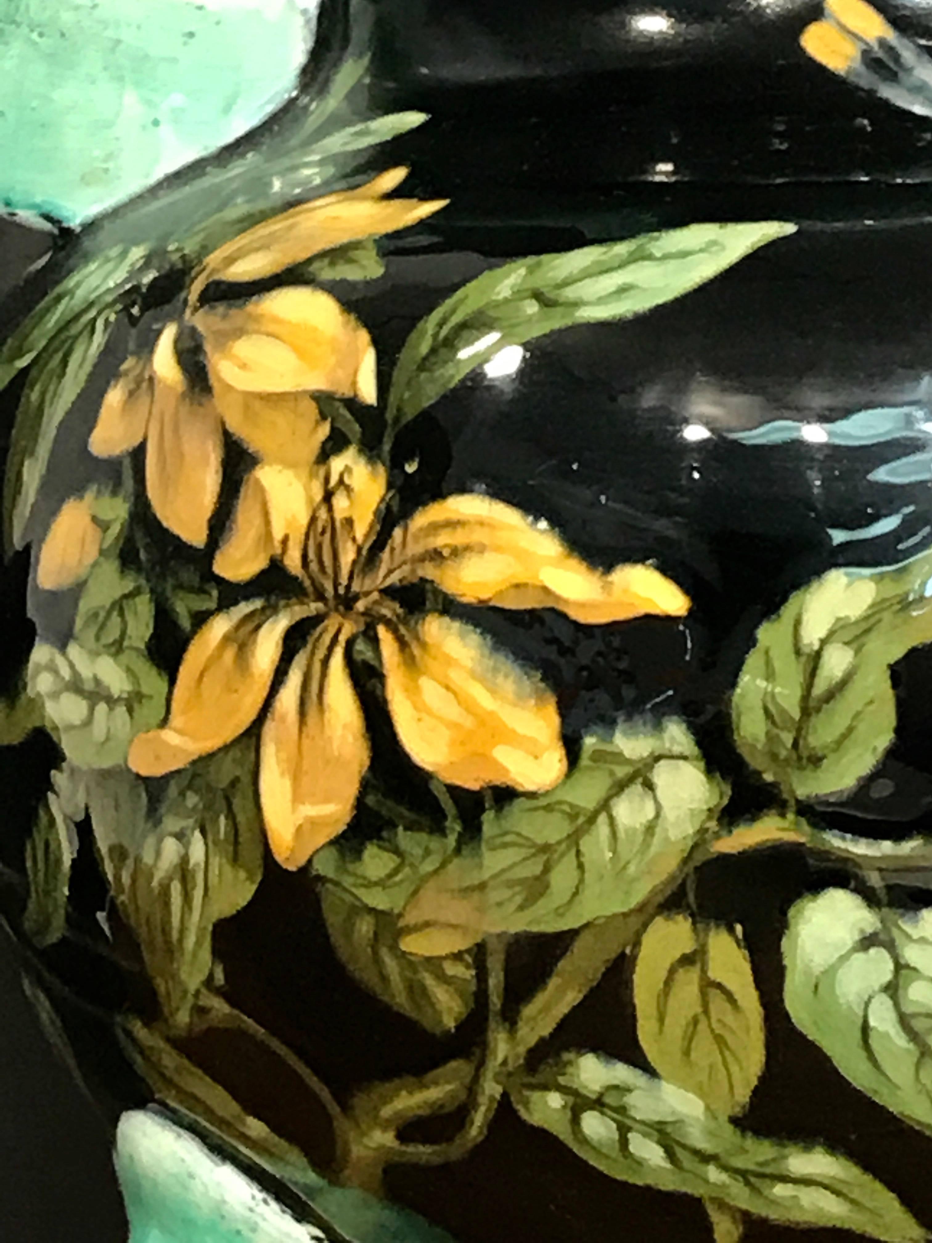 Smaltato Vaso in maiolica francese Estetica/Giapponismo, attribuito a Theodore Deck in vendita