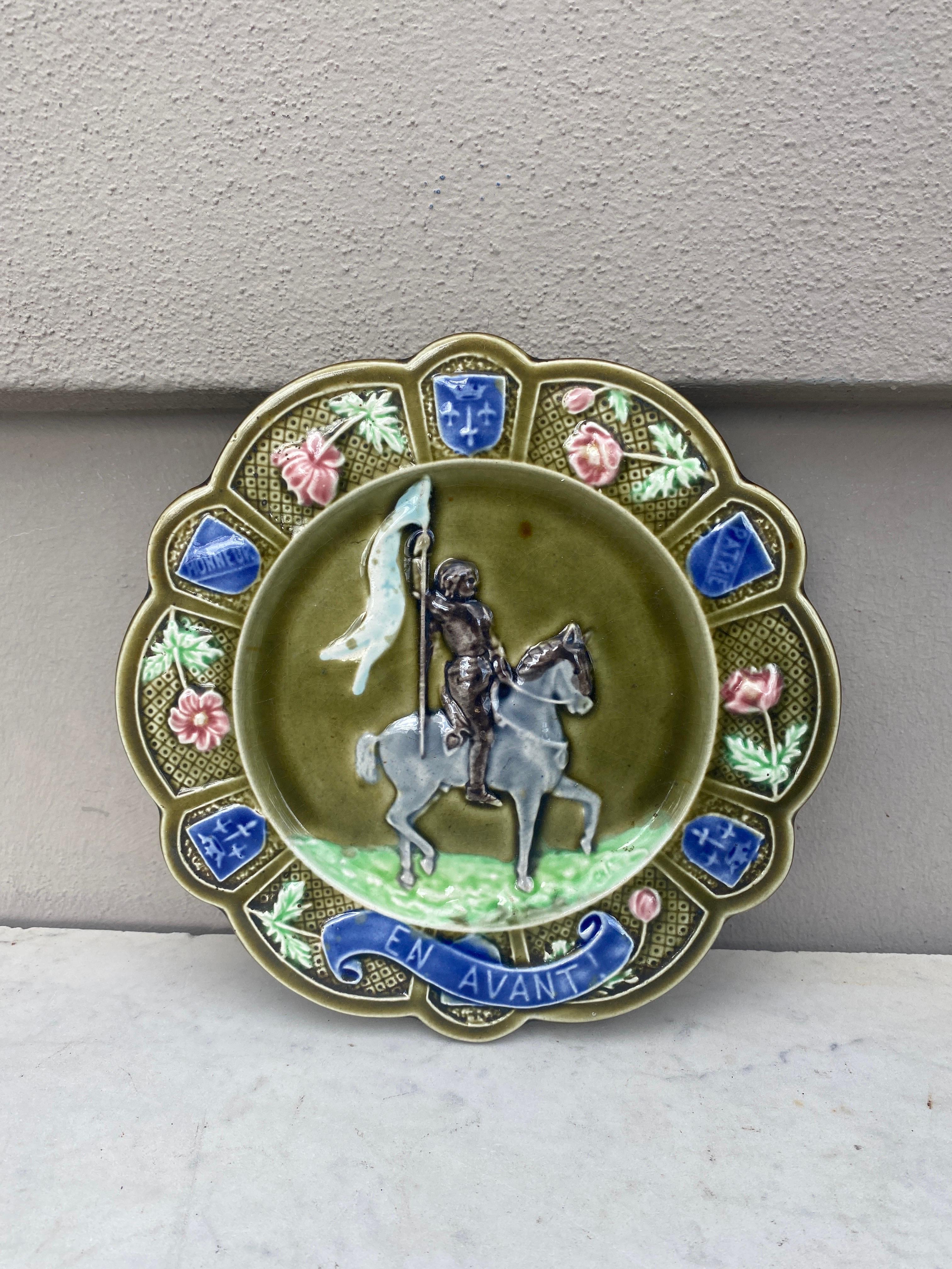 Rustic French Majolica Joan of Arc Plate Onnaing, circa 1890 For Sale