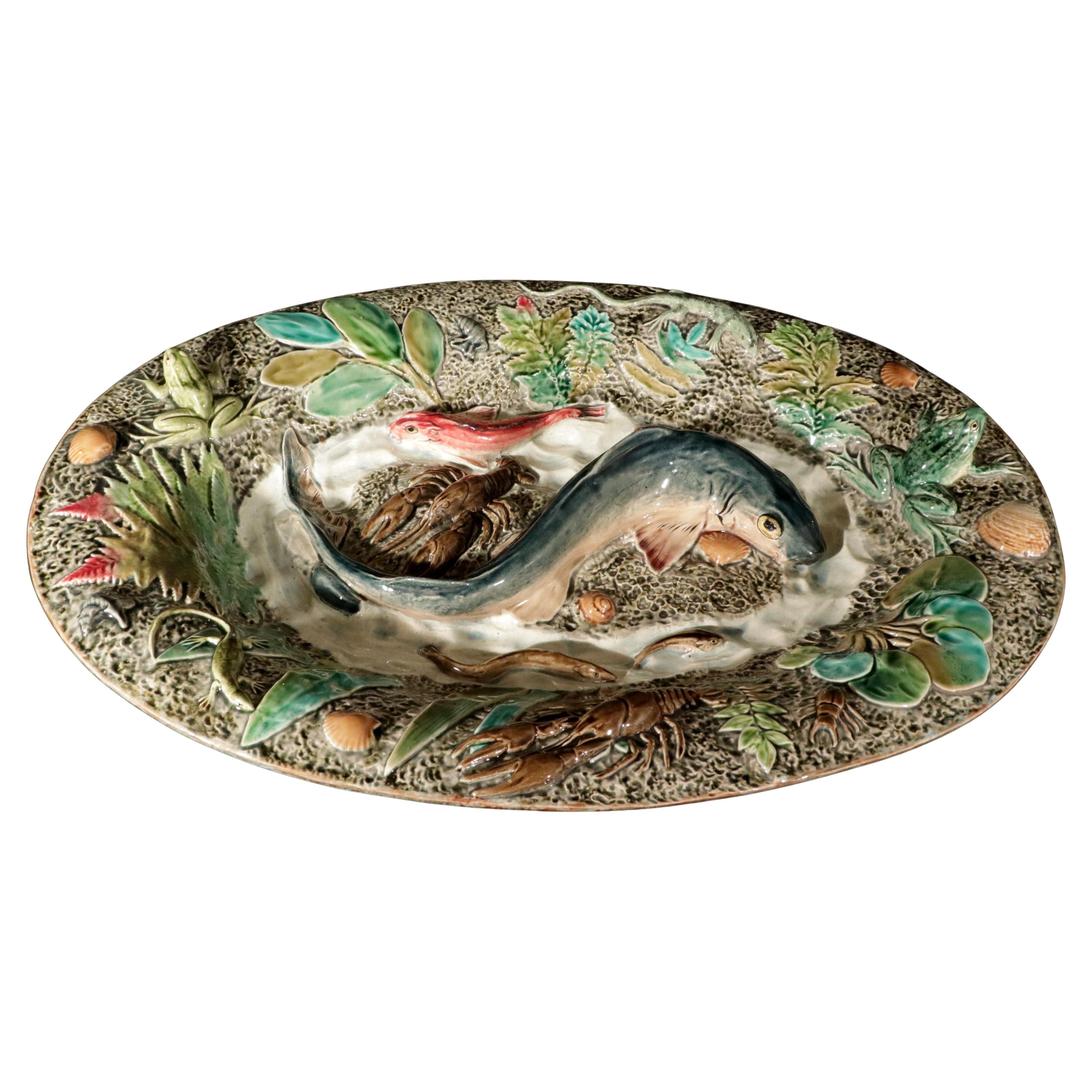 Französische Majolika Großes Fischgericht aus Palissy, Longchamps Hersteller.