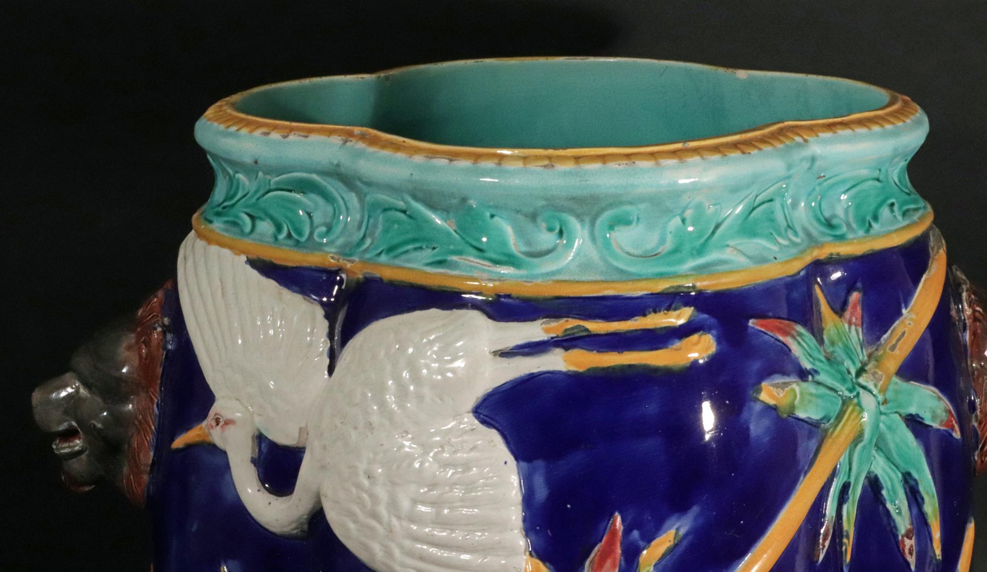 Grandi urne in maiolica francese - Una coppia in vendita 4