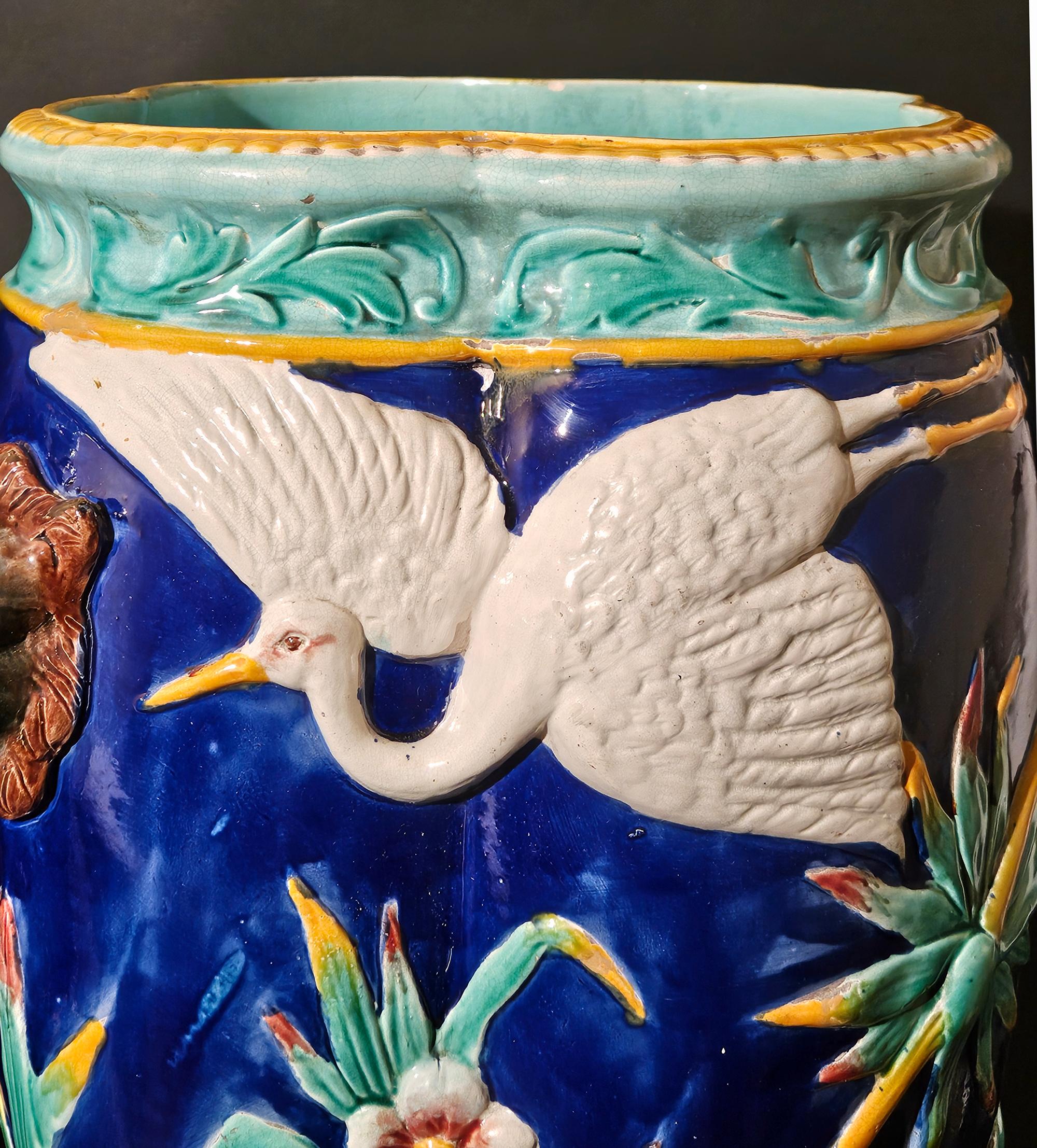 Grandi urne in maiolica francese - Una coppia in vendita 7