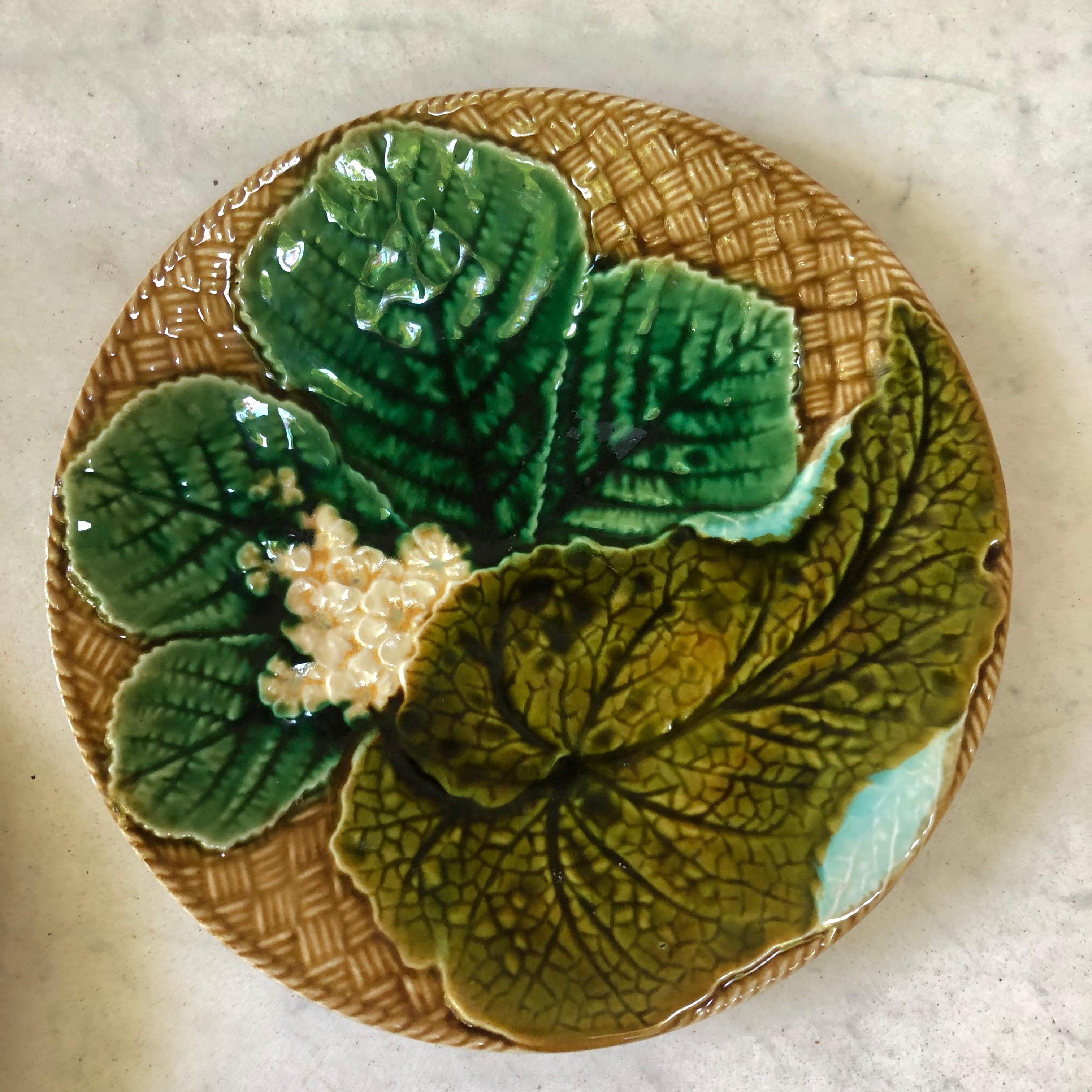 French Majolica leaves plate signed Clairefontaine, circa 1890.