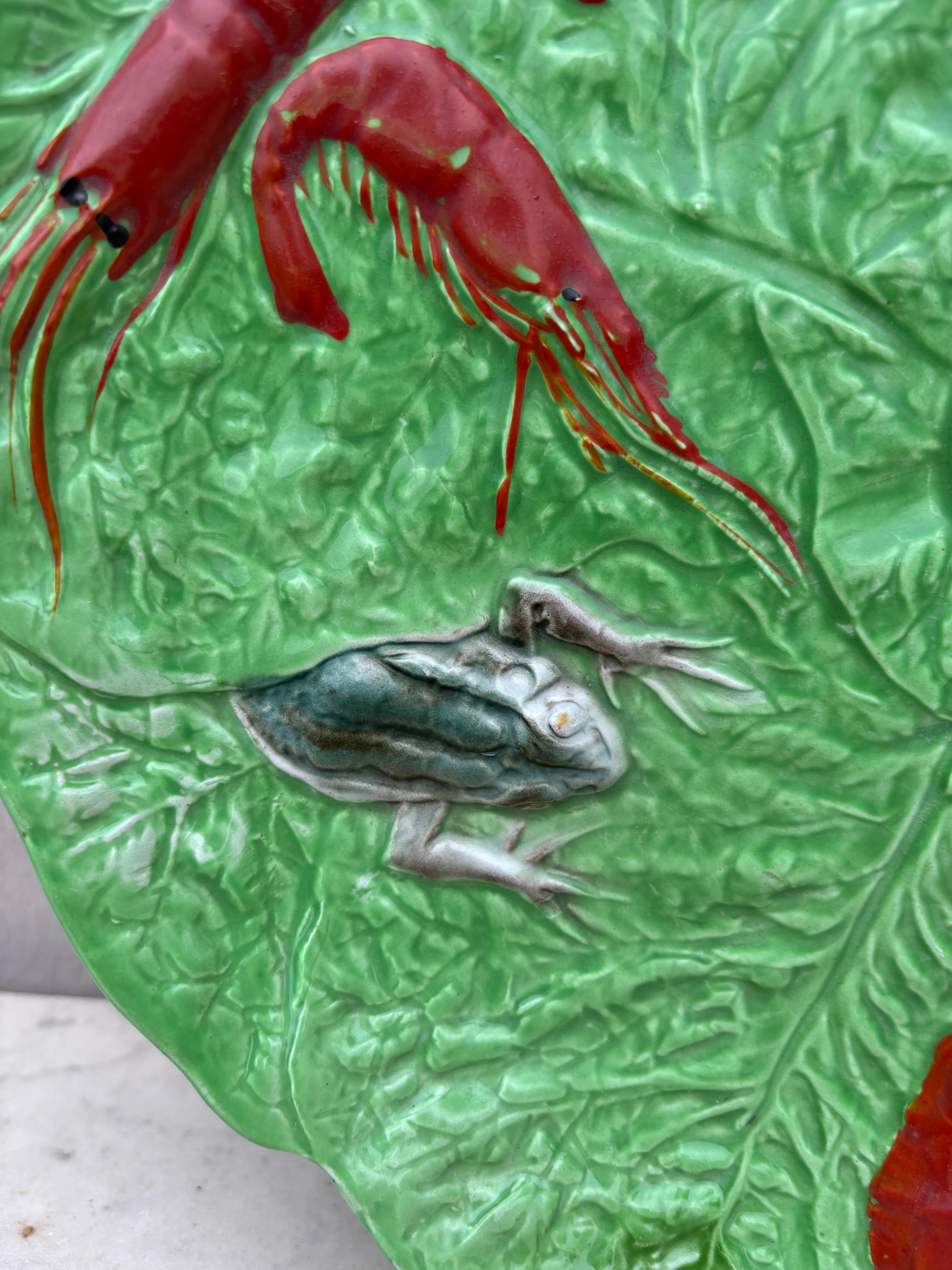 French Majolica Lobster Platter Choisy Le Roi Circa 1930 In Good Condition For Sale In Austin, TX
