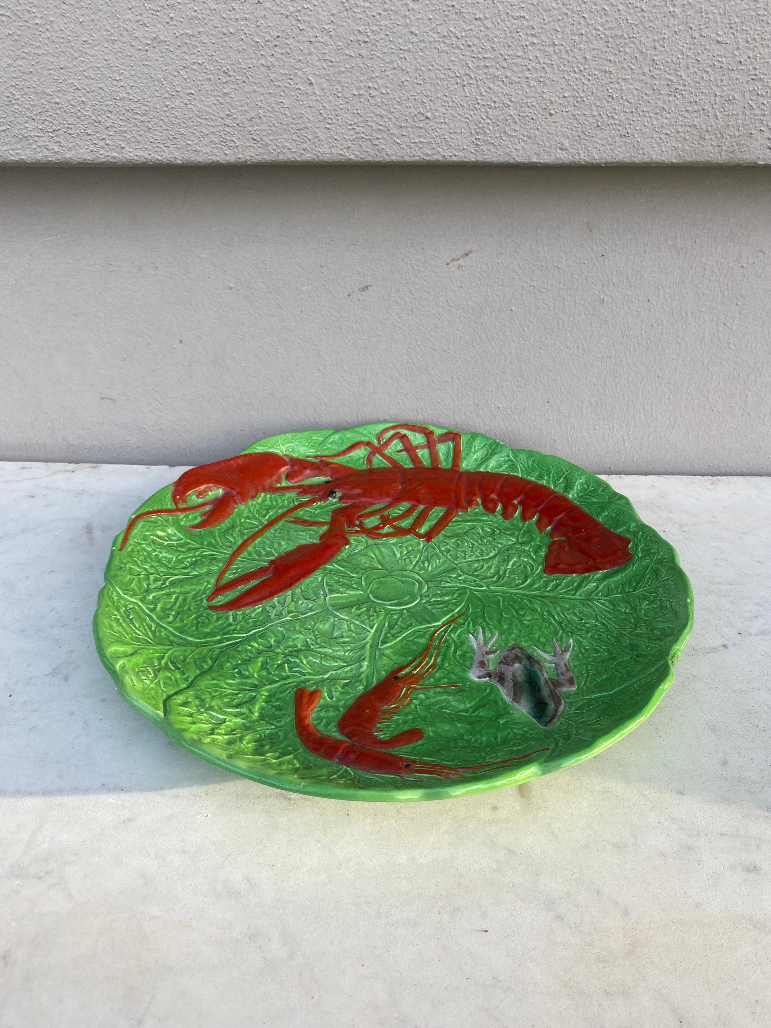 French Majolica Lobster Platter Choisy Le Roi Circa 1930 In Good Condition For Sale In Austin, TX