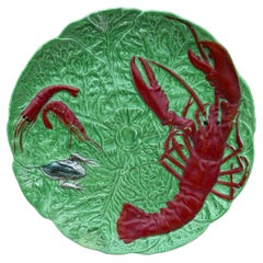 Plat à homard en majolique française Choisy-le-Roi Circa 1930