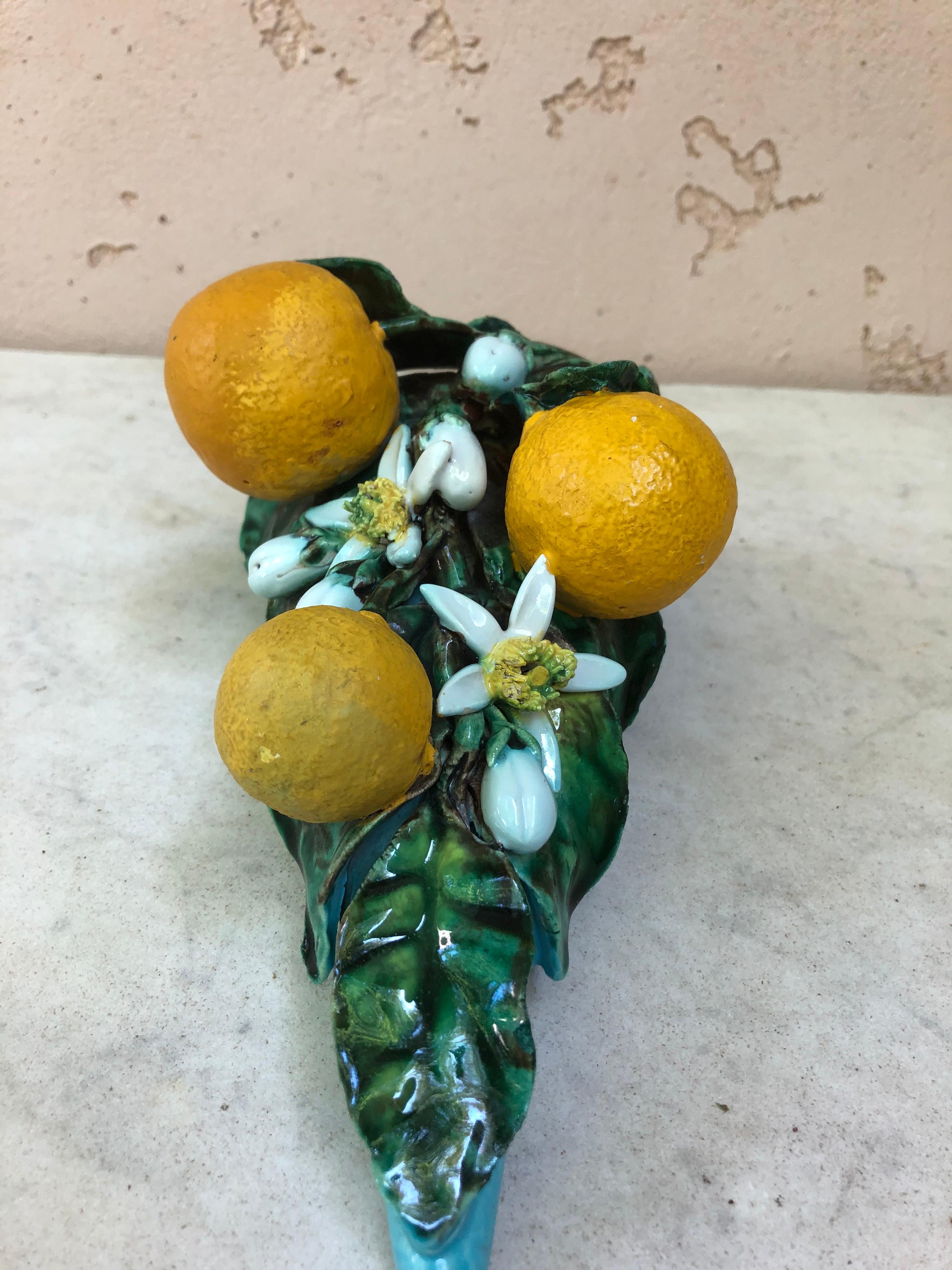 French Majolica Oranges Wall Pocket Perret Gentil Menton circa 1890 In Good Condition For Sale In Austin, TX