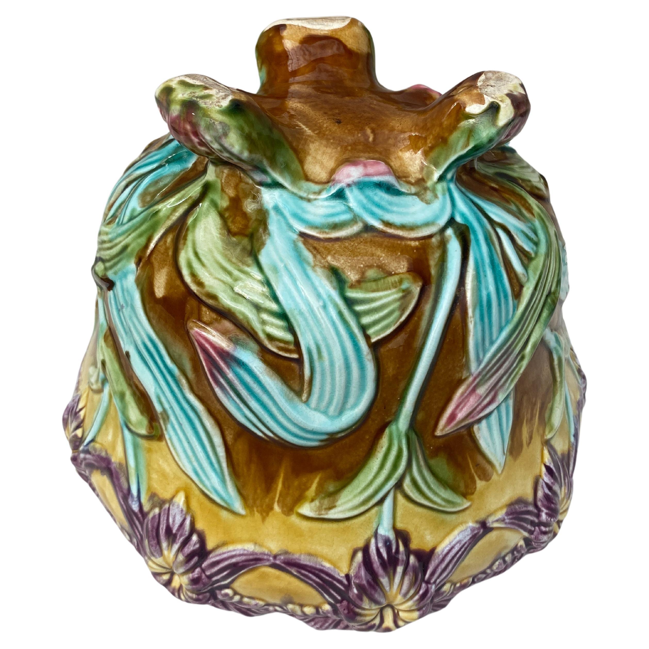 French Majolica Orchid Jardinière Onnaing, circa 1880 2
