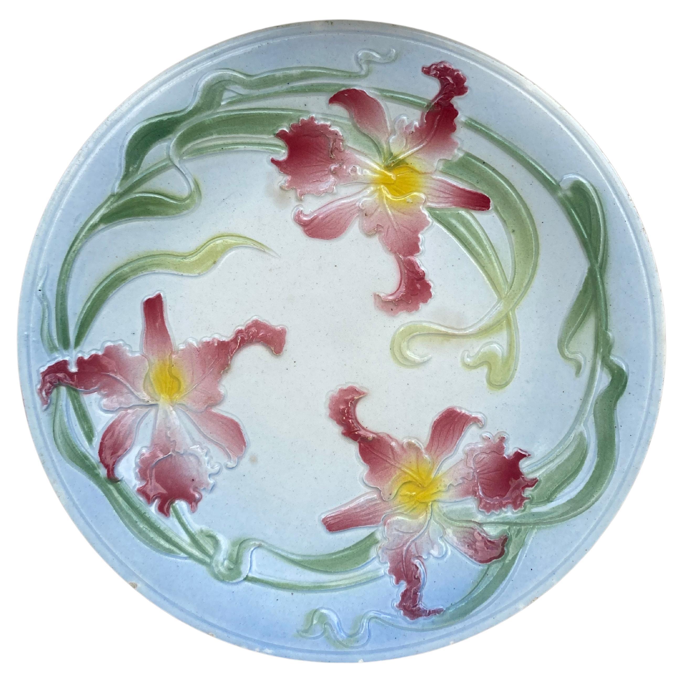 French Majolica Orchid Plate Saint Clement, circa 1900