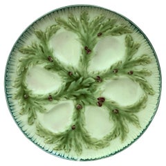 French Majolica Oyster Plate Choisy-le-Roi, circa 1880