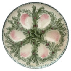 Piatto per ostriche in maiolica francese Choisy-le-Roi, 1880 circa