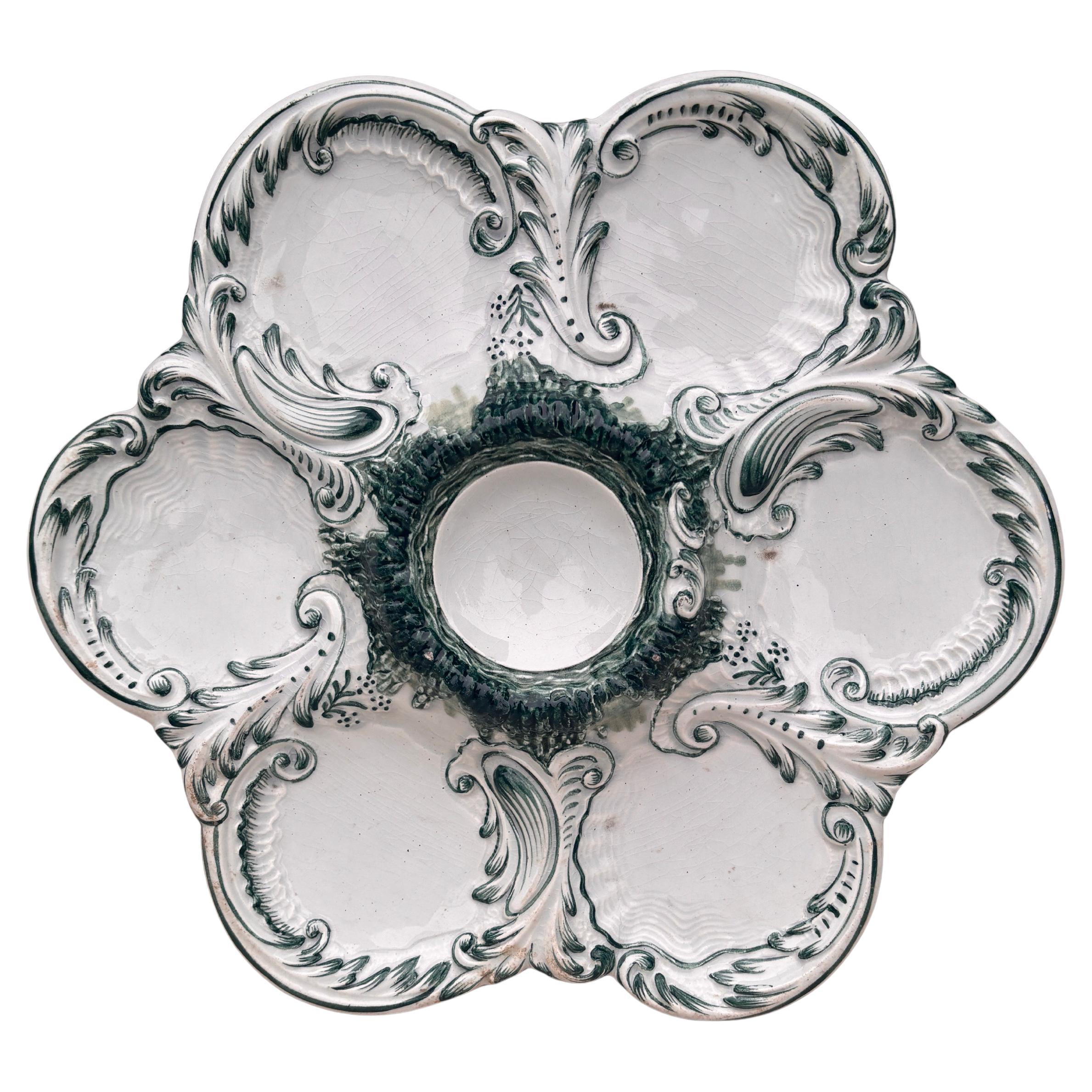 Piatto per ostriche in maiolica francese, 1890 circa