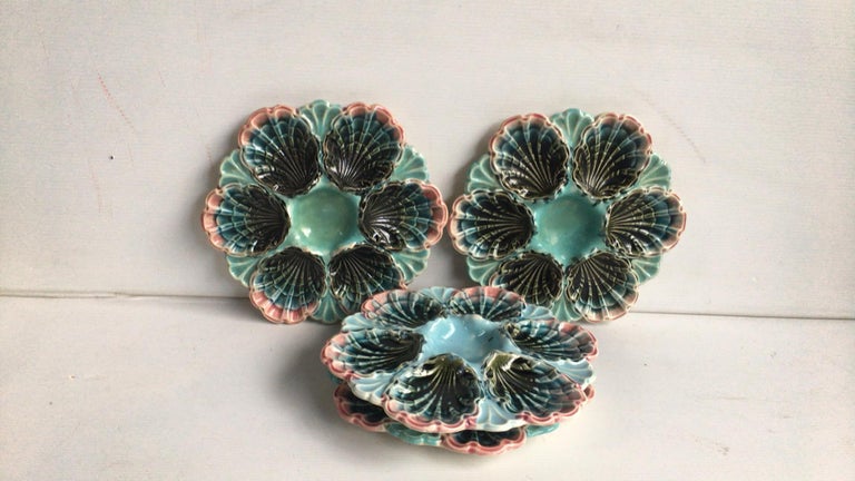 Late 19th Century French Majolica Oyster Plate Fives Lille, circa 1890