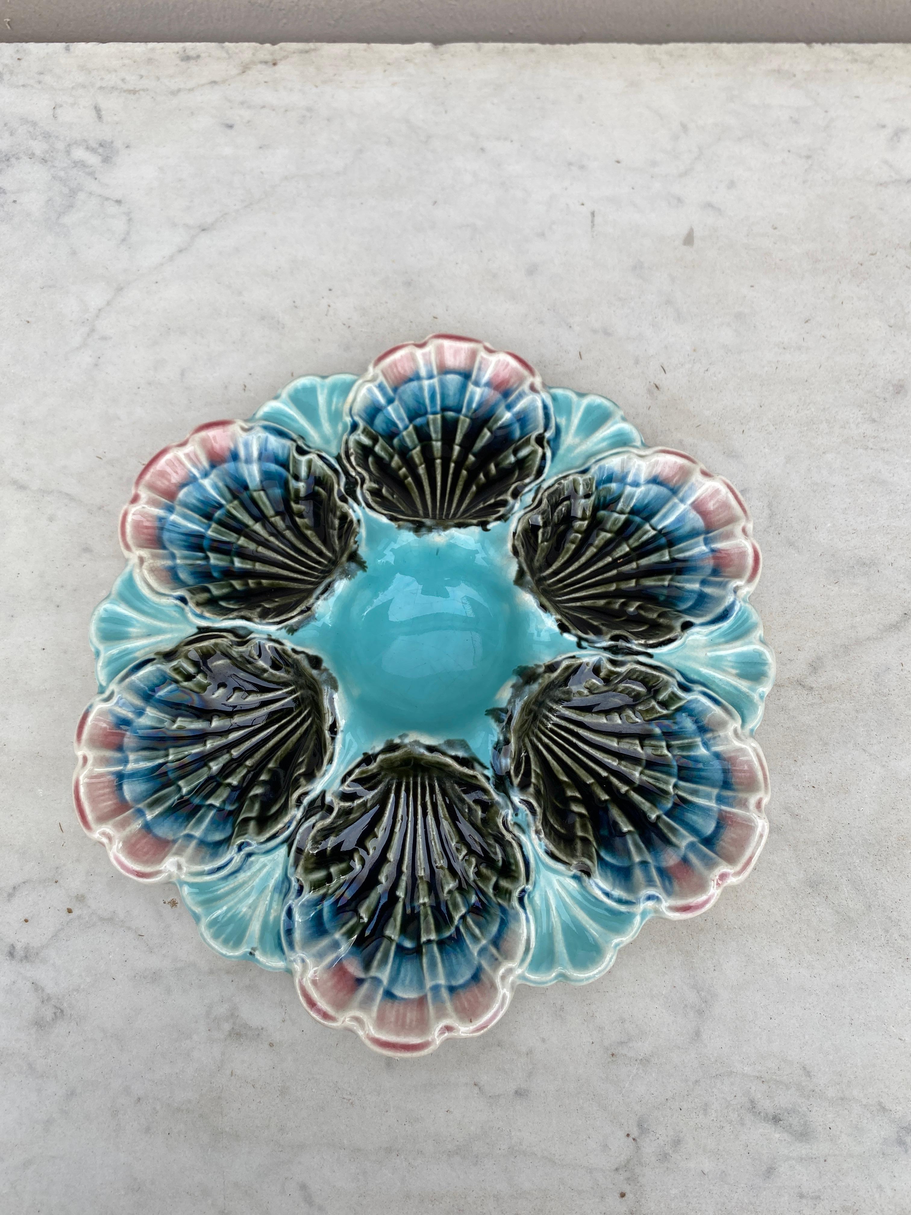 Late 19th Century French Majolica Oyster Plate Fives Lille, circa 1890 For Sale