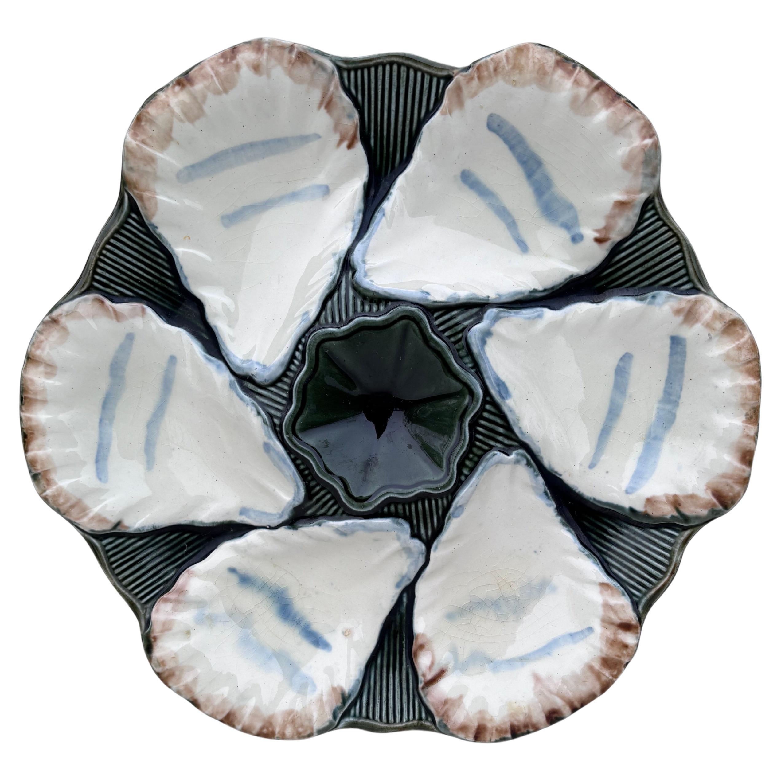 Piatto ostrica in maiolica francese Longchamp, 1900 circa