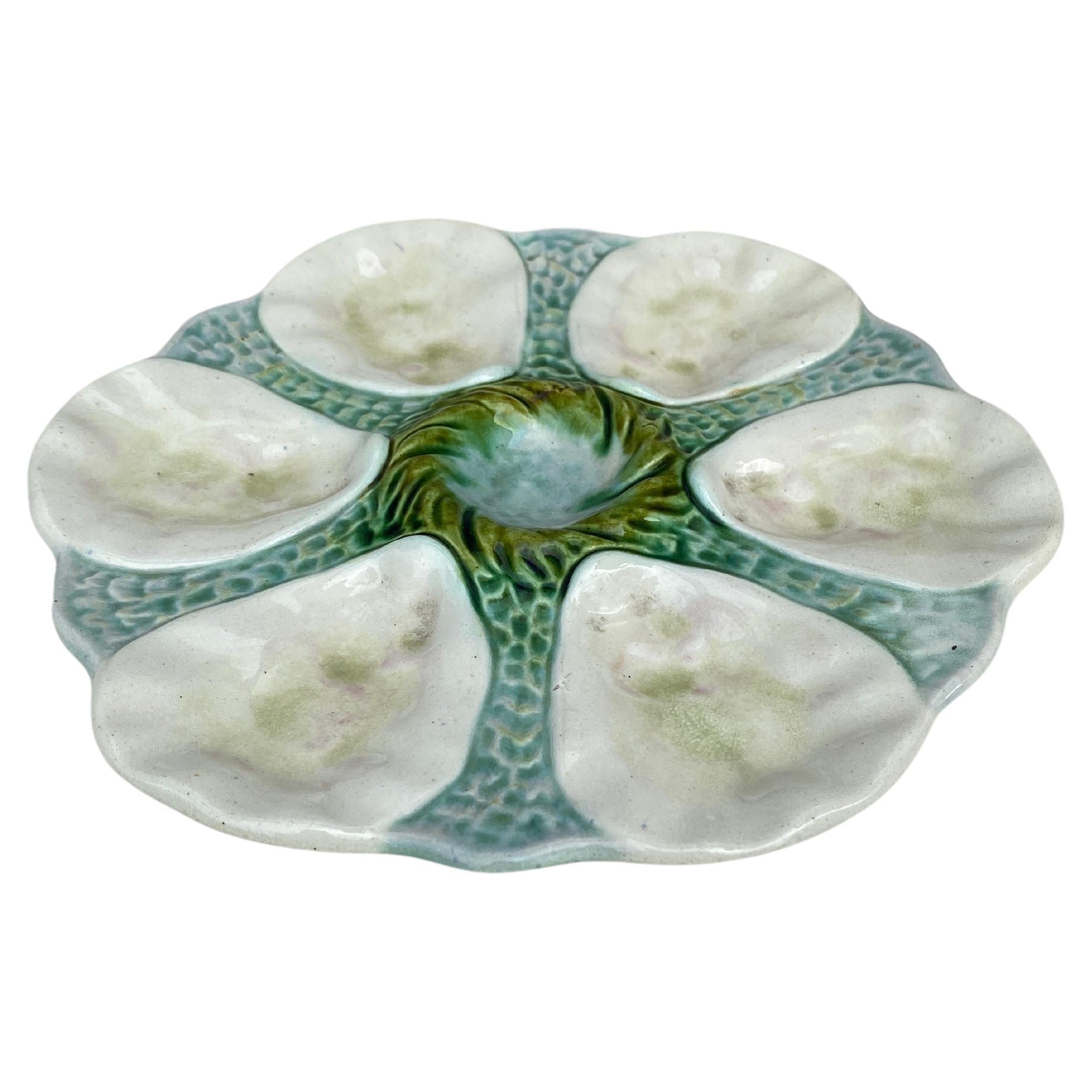 French Majolica oyster plate Orchies, circa 1900.