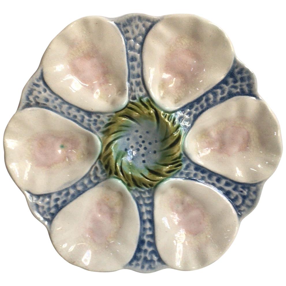 Early 20th Century French Majolica Oyster Plate Orchies, circa 1900