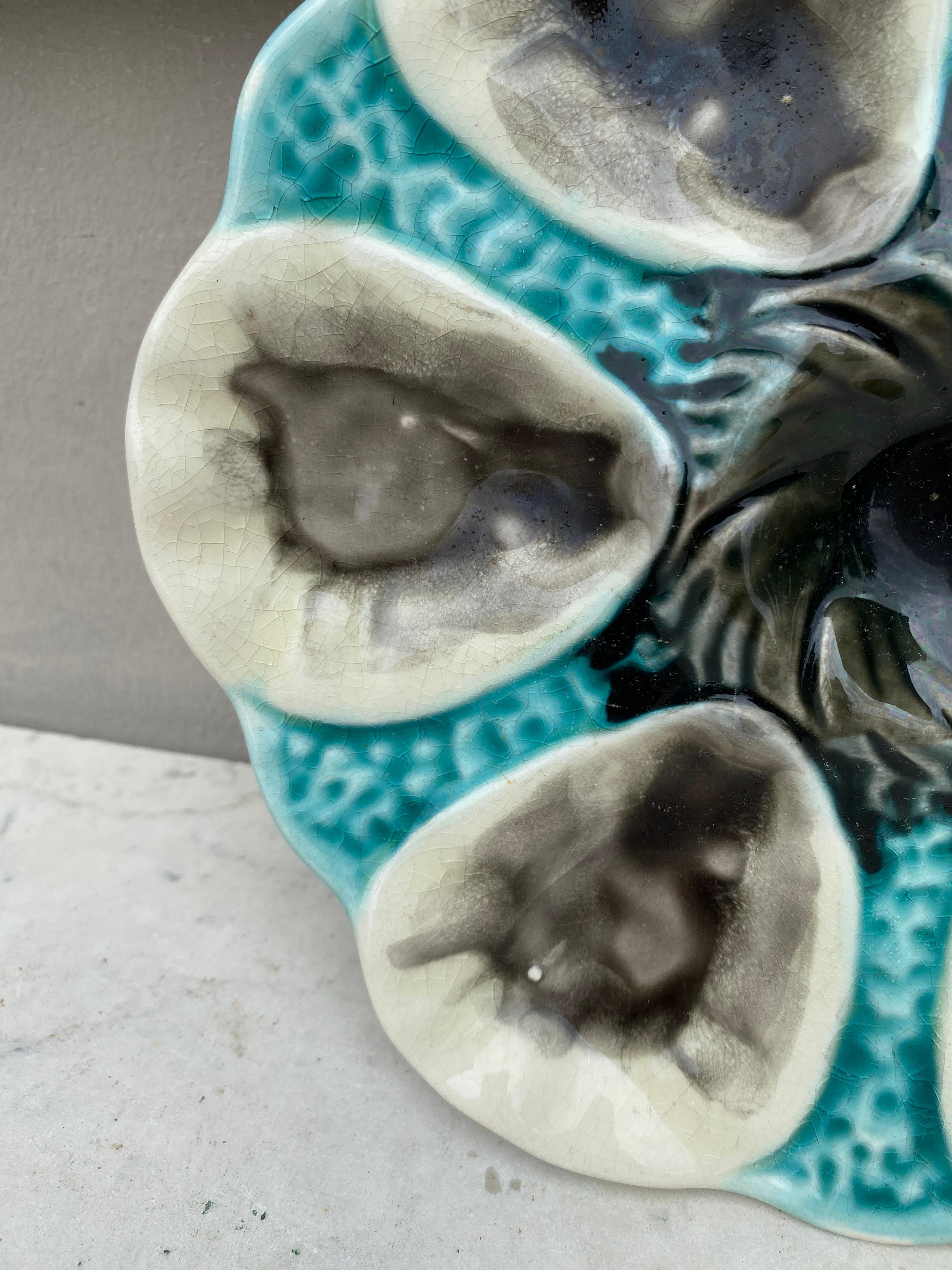 French Provincial French Majolica Oyster Plate Orchies, circa 1910 For Sale