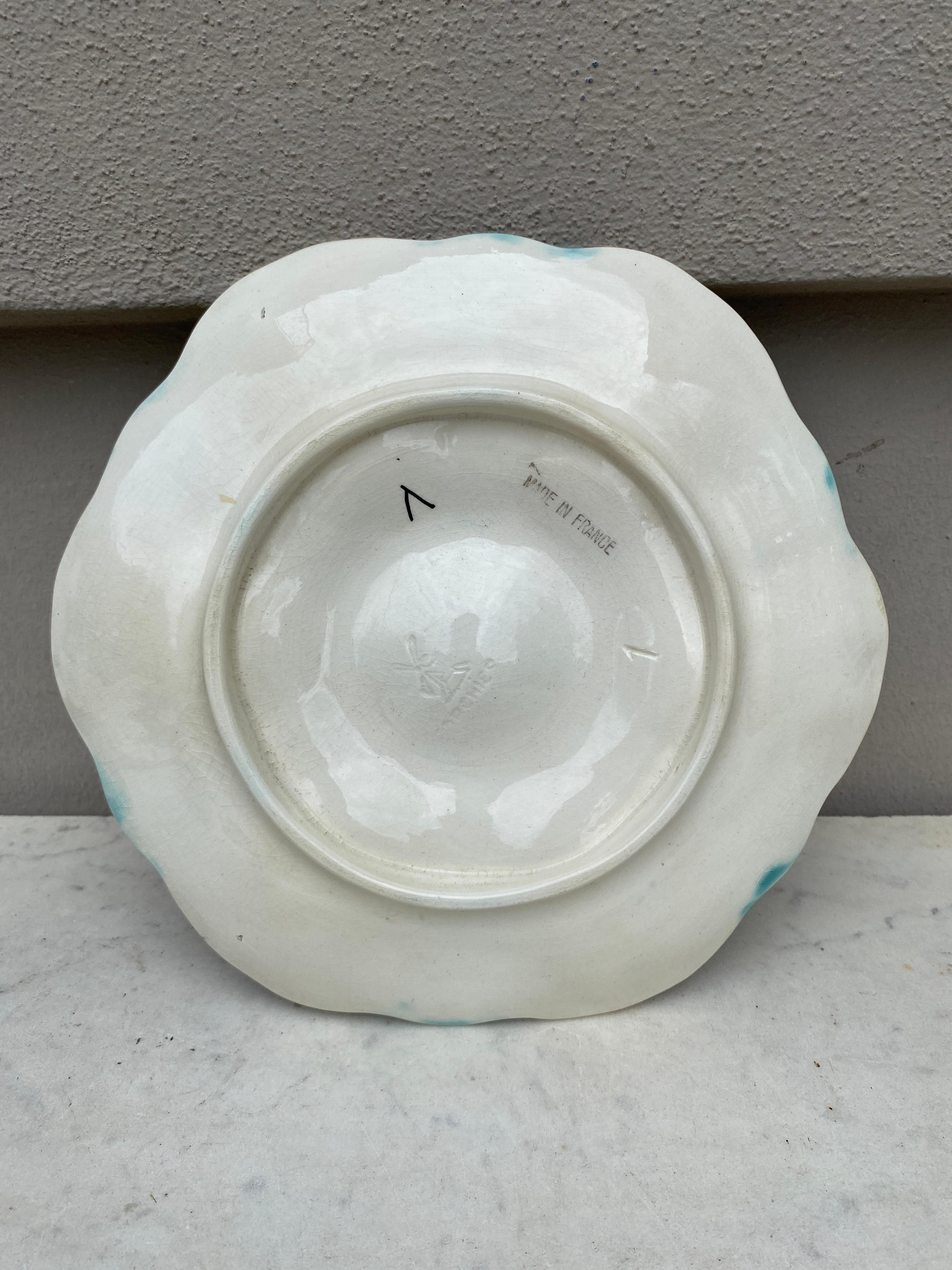 French Majolica Oyster Plate Orchies, circa 1910 In Good Condition For Sale In Austin, TX