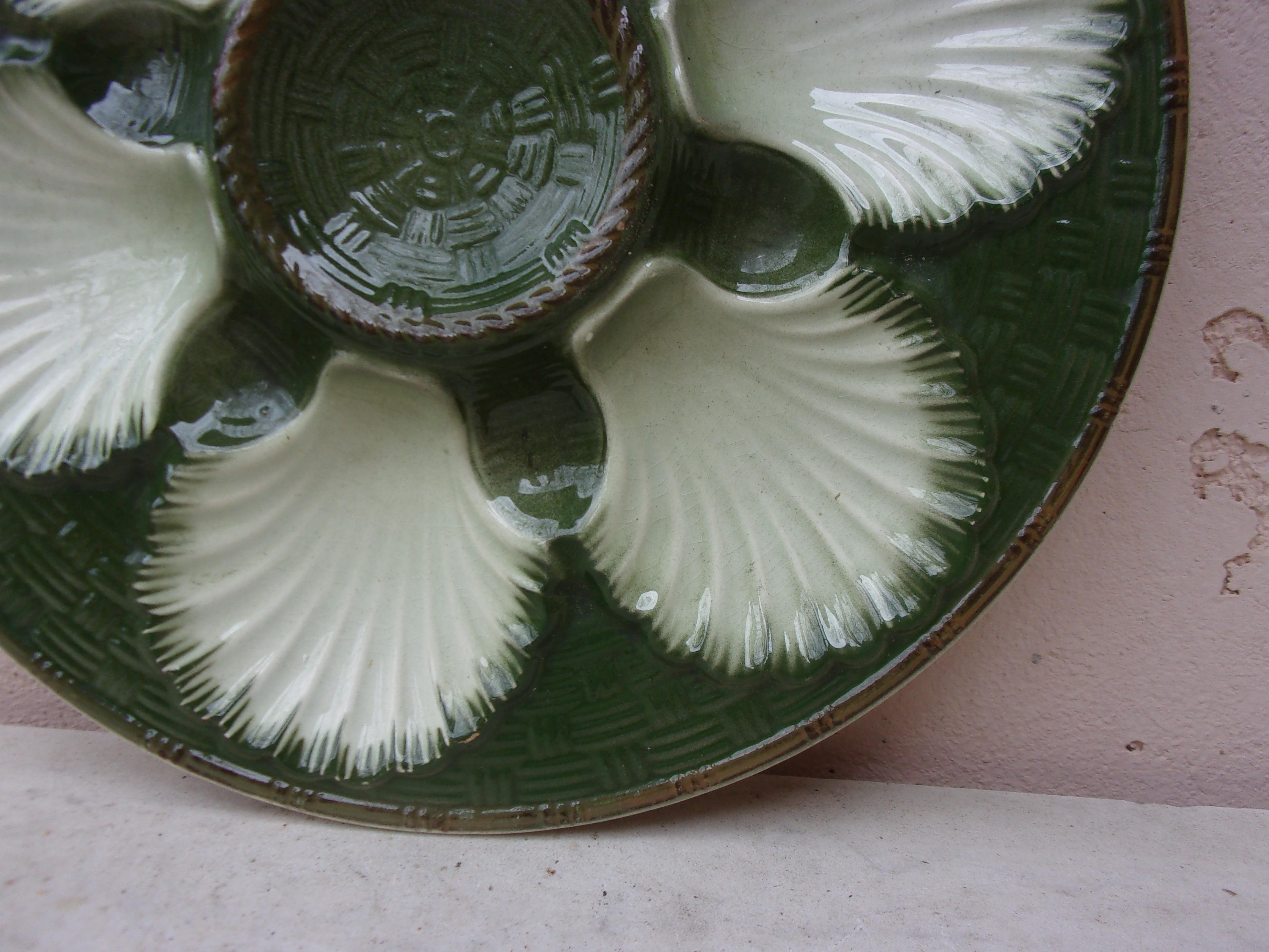 French Majolica oyster plate saint clement, circa 1890.