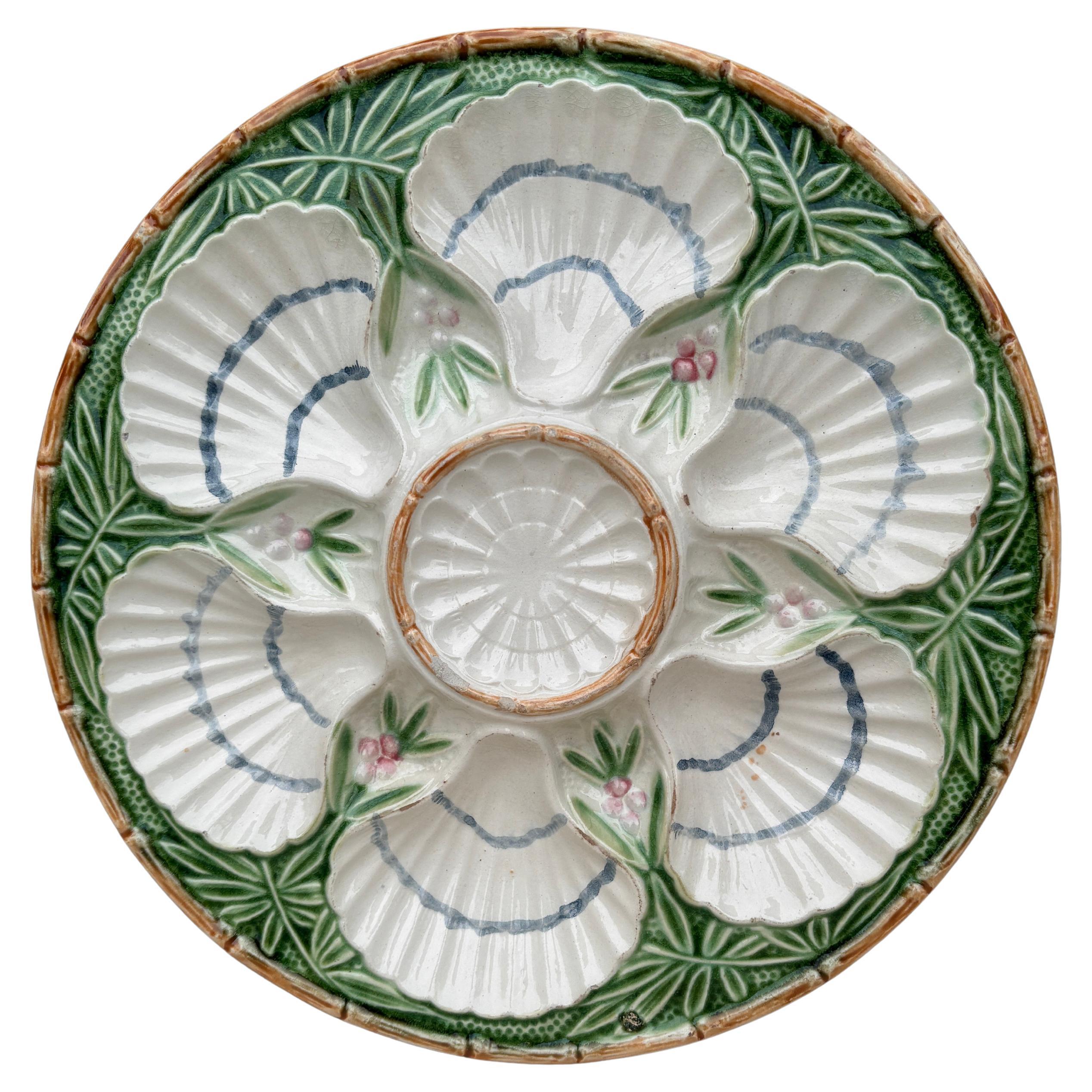 Plaque à huîtres en majolique française Salins, vers 1890