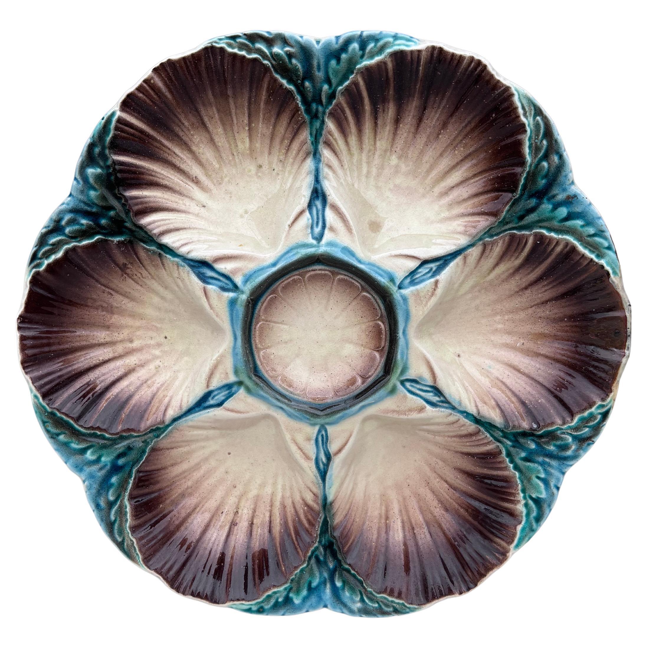 Piatto per ostriche in maiolica francese Sarreguemines, 1890 circa