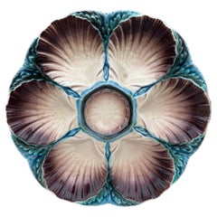 Piatto per ostriche in maiolica francese Sarreguemines, 1890 circa