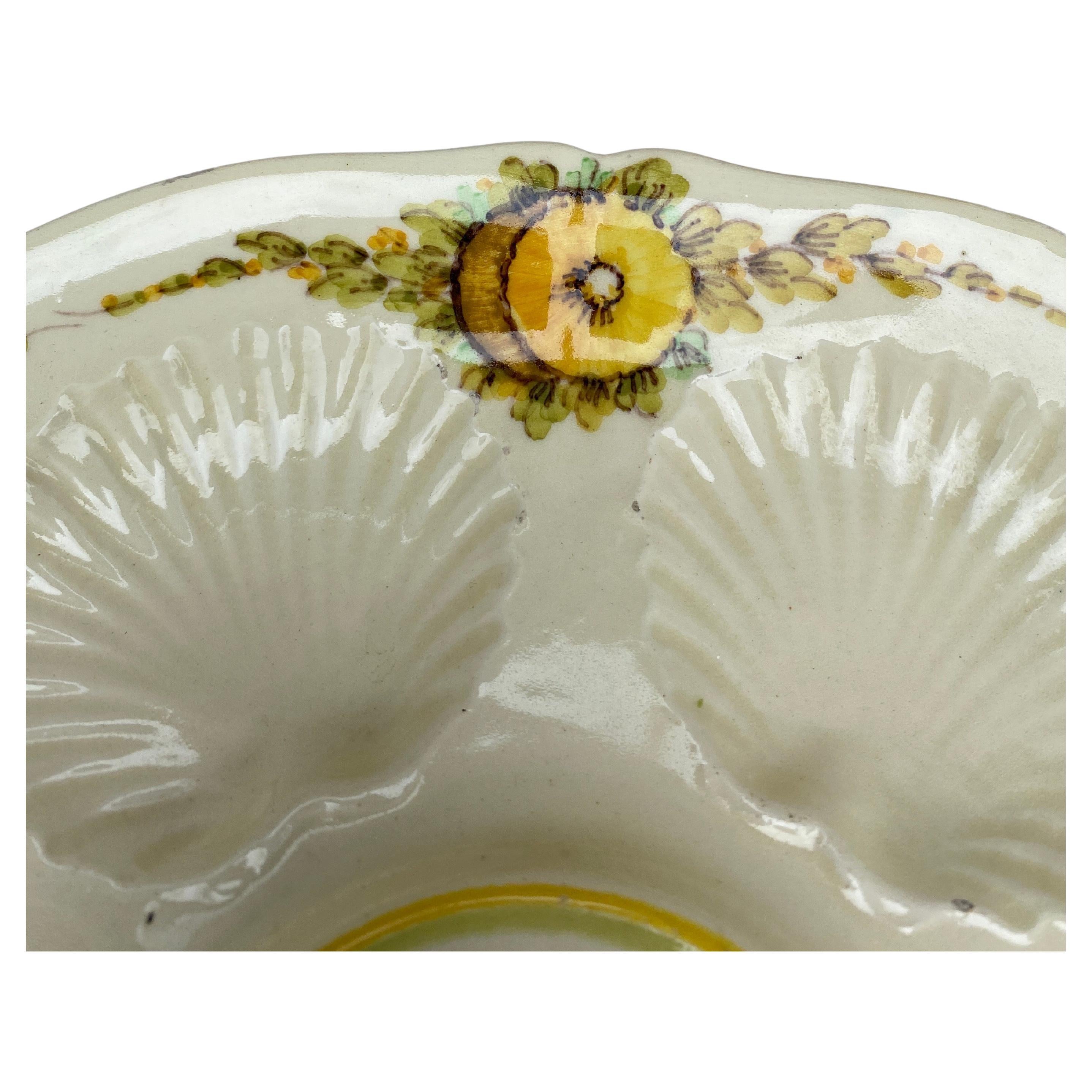 French Majolica Oyster Plate With Yellow Flowers, circa 1890 In Excellent Condition For Sale In Austin, TX