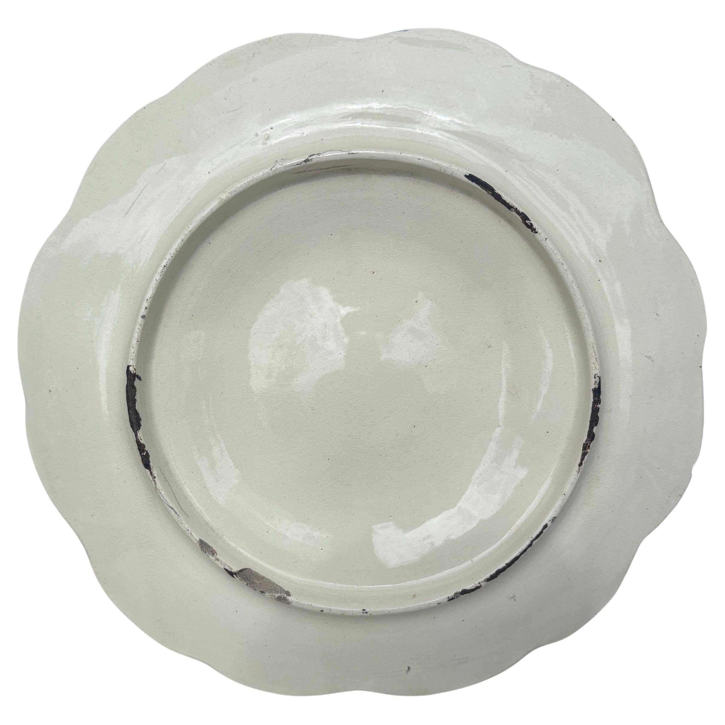 French Majolica Oyster Starfish Plate Digoin, circa 1900 In Good Condition For Sale In Austin, TX