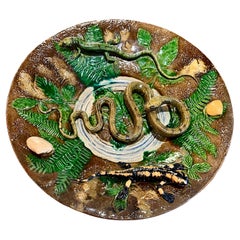 Plato francés de mayólica Palissy de Alfred Renoleau Finales del S. XIX C.