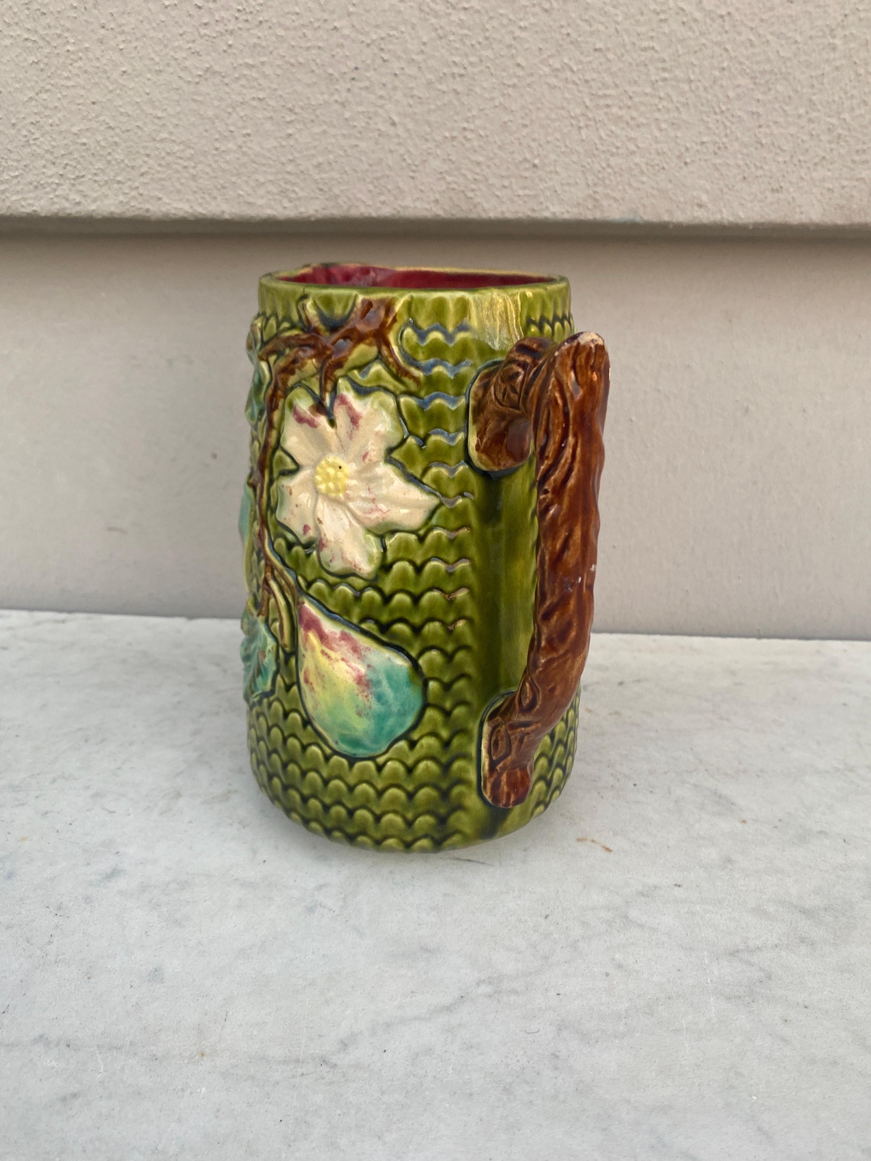 French Majolica Pears Pitcher Orchies, circa 1890 In Good Condition For Sale In Austin, TX