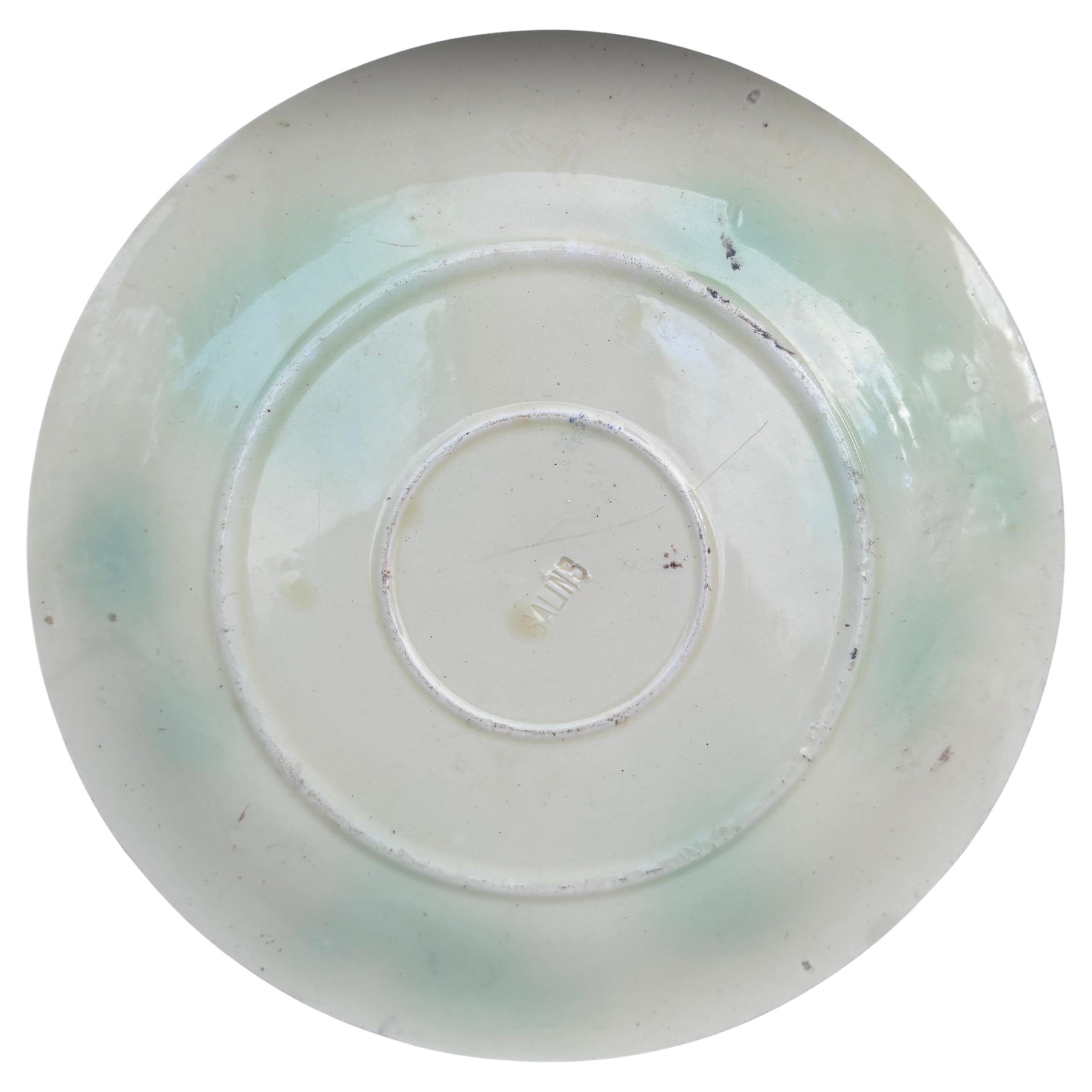 Französischer Majolikateller Früchte Salins, um 1890 im Zustand „Gut“ im Angebot in Austin, TX