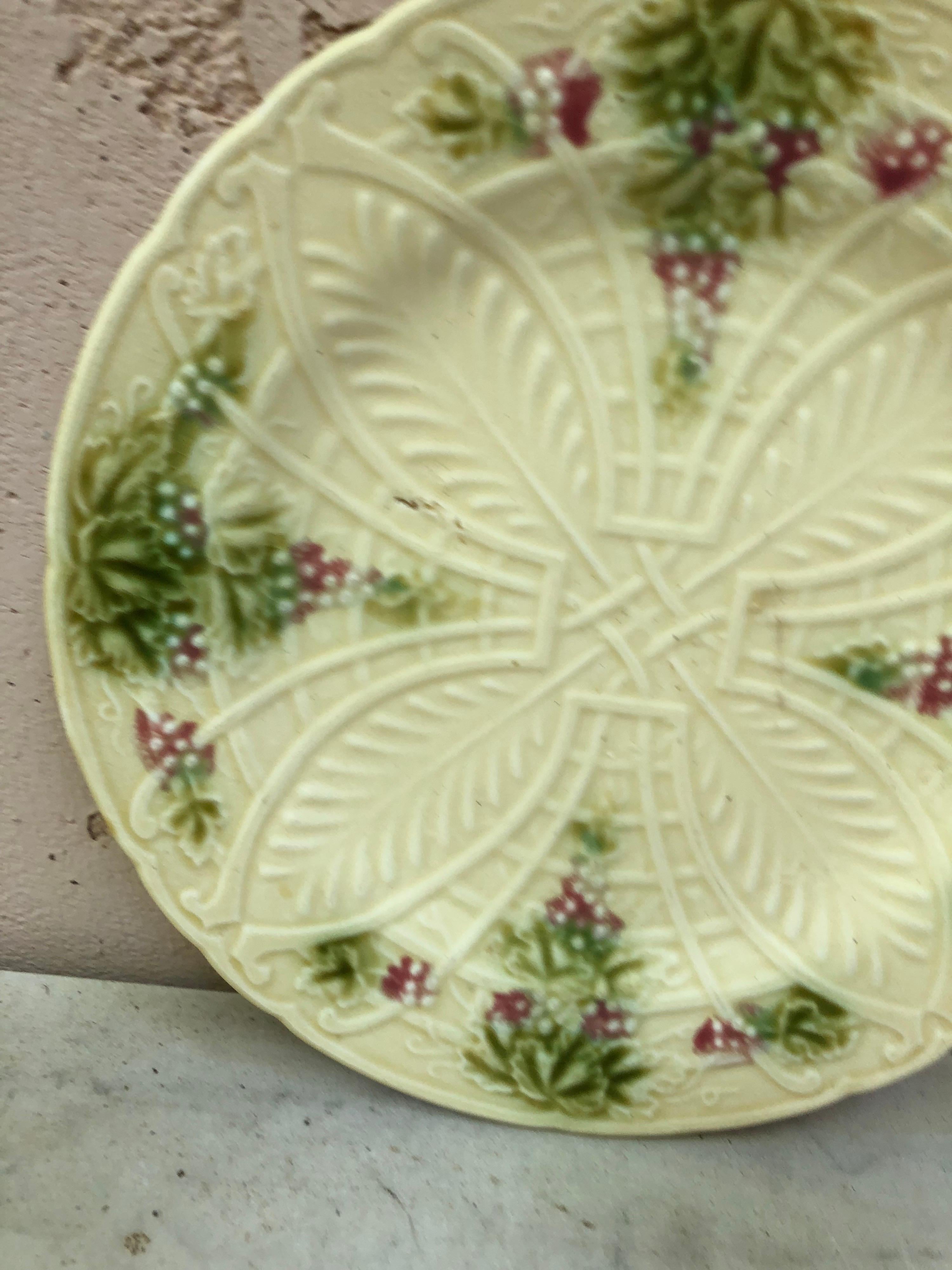 Country French Majolica Plate Grapes Salins, circa 1890 For Sale