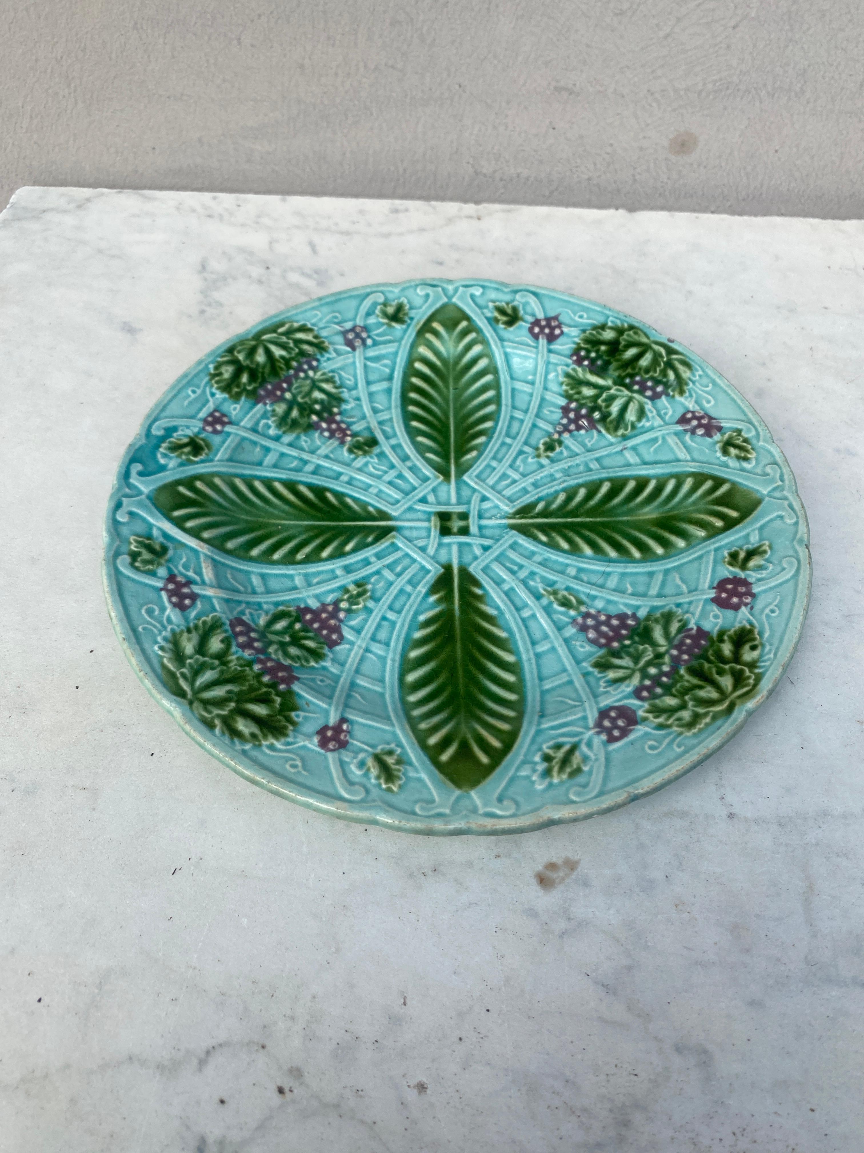 Charming French Majolica plate grapes Salins, circa 1890.